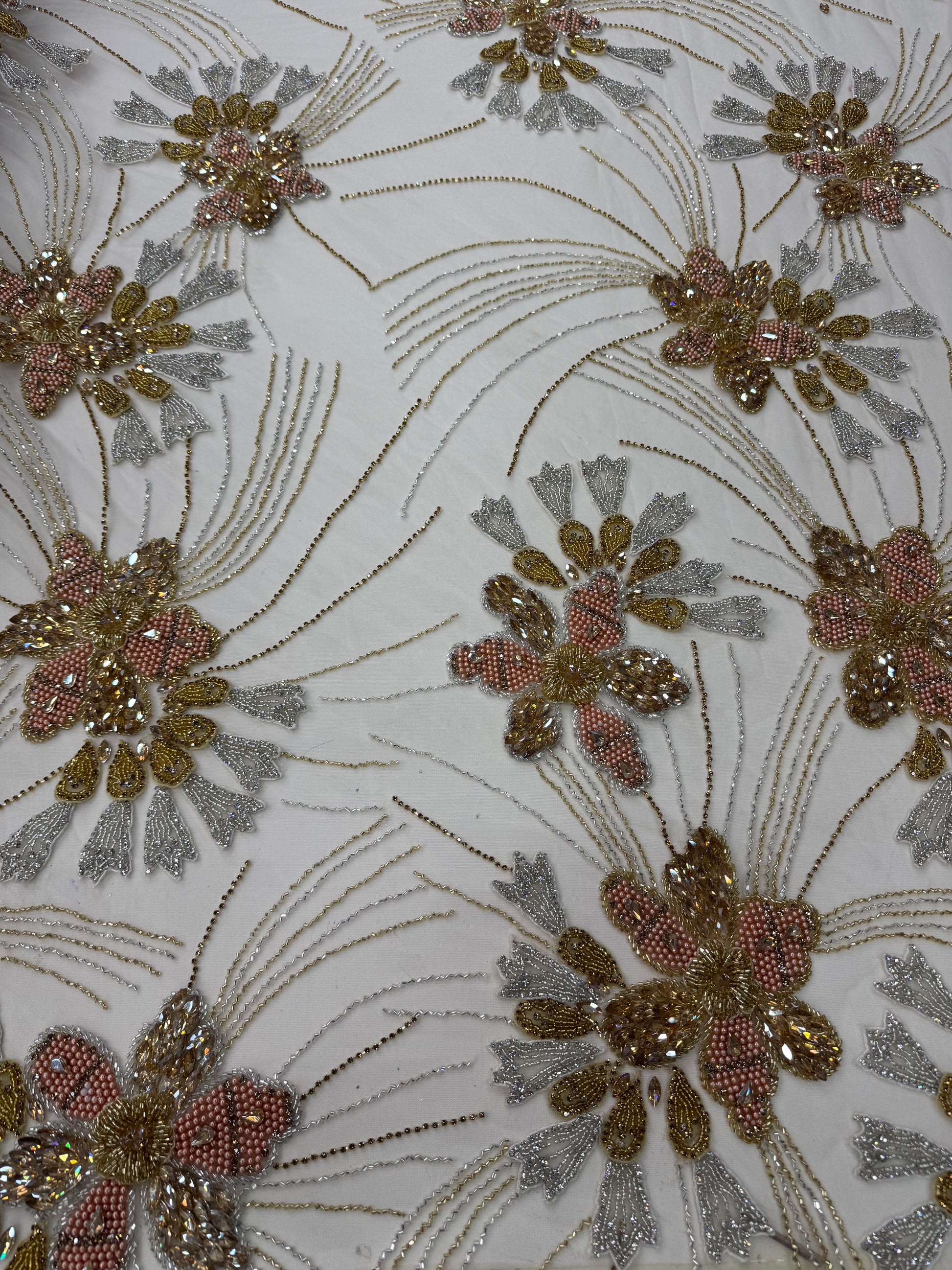 Broderie premium pe tul Model J1 3364, latime 140 cm, la metru cu cristale, margele si aplicatii florale 3D