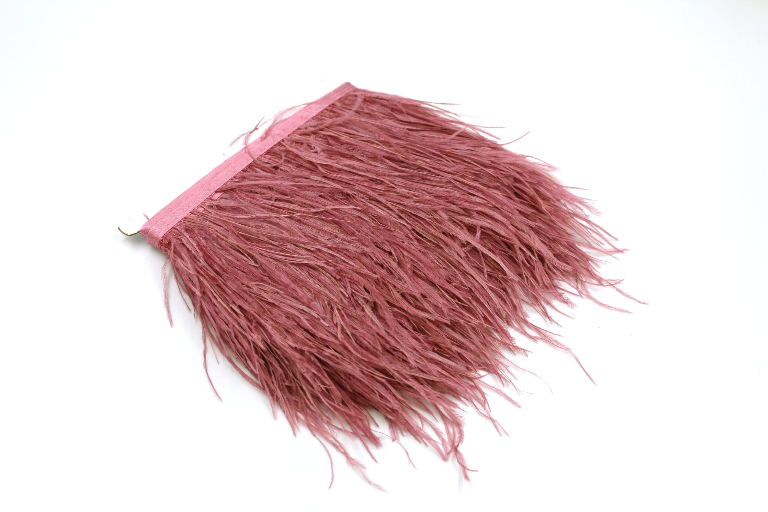 Pene de Strut Decorative pentru Rochii si Accesorii – 10 Metri/Rola