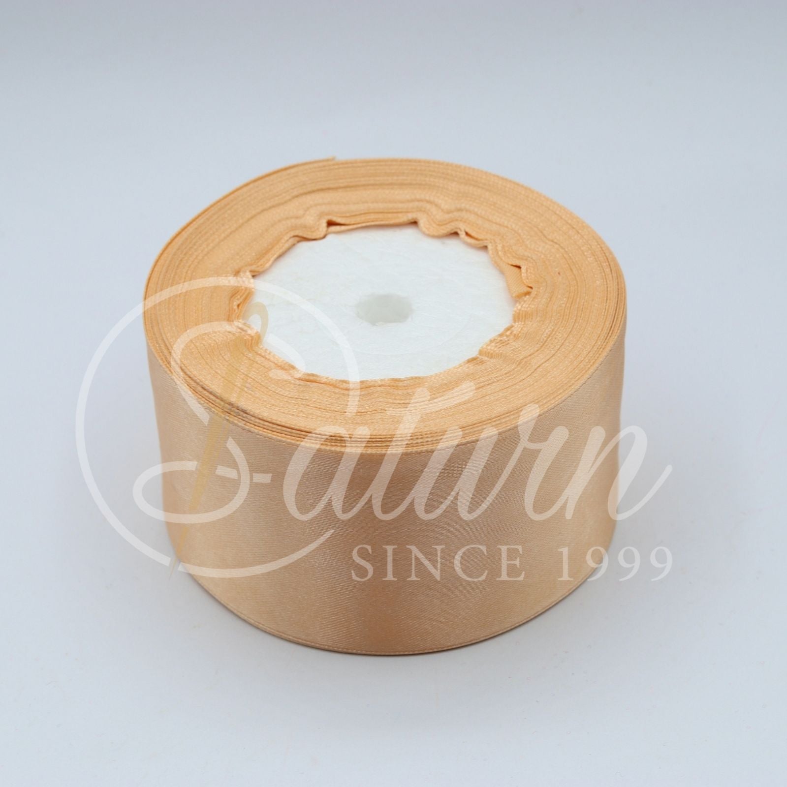 Banda satin 38 mm – 25 yards( aprox.22,8 metri ),diferite culori , pentru decor și croitorie