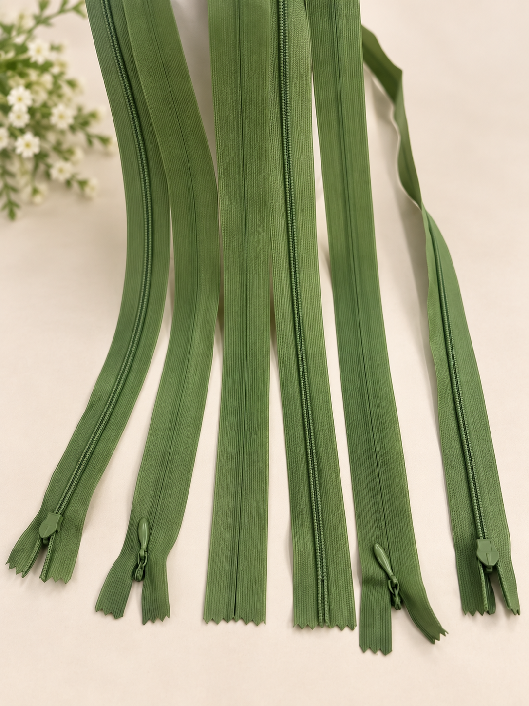 Set 50 fermoare ascunse 60cm,plastic rezistent,tip 3