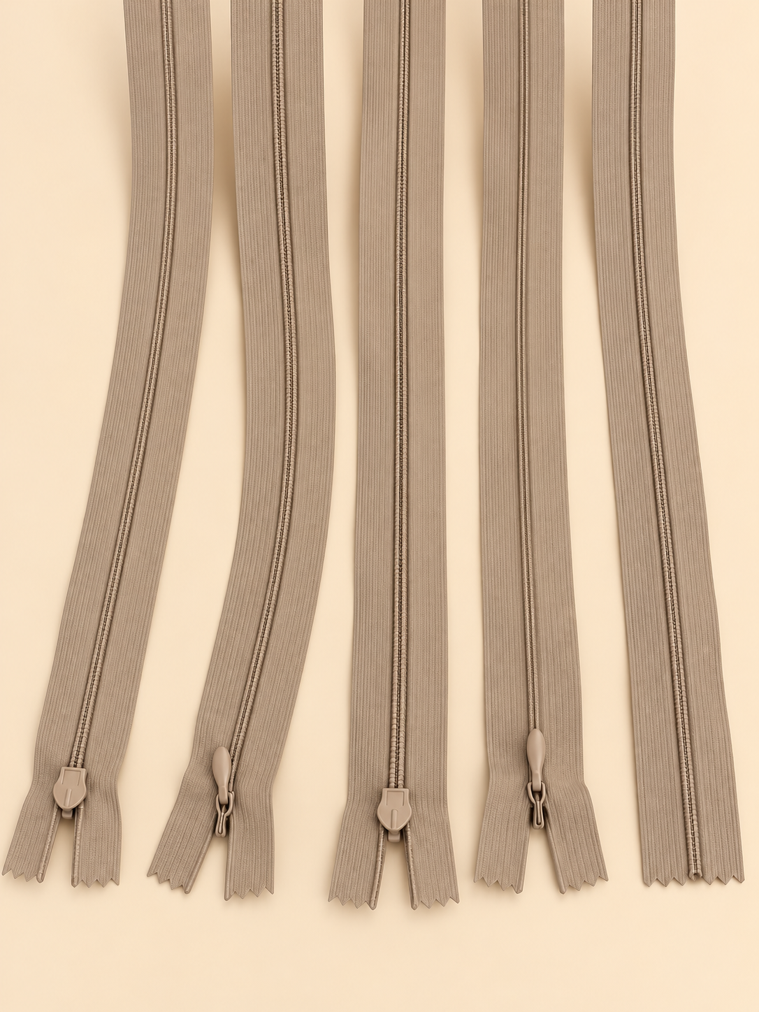 Set 50 fermoare ascunse 60cm,plastic rezistent,tip 3