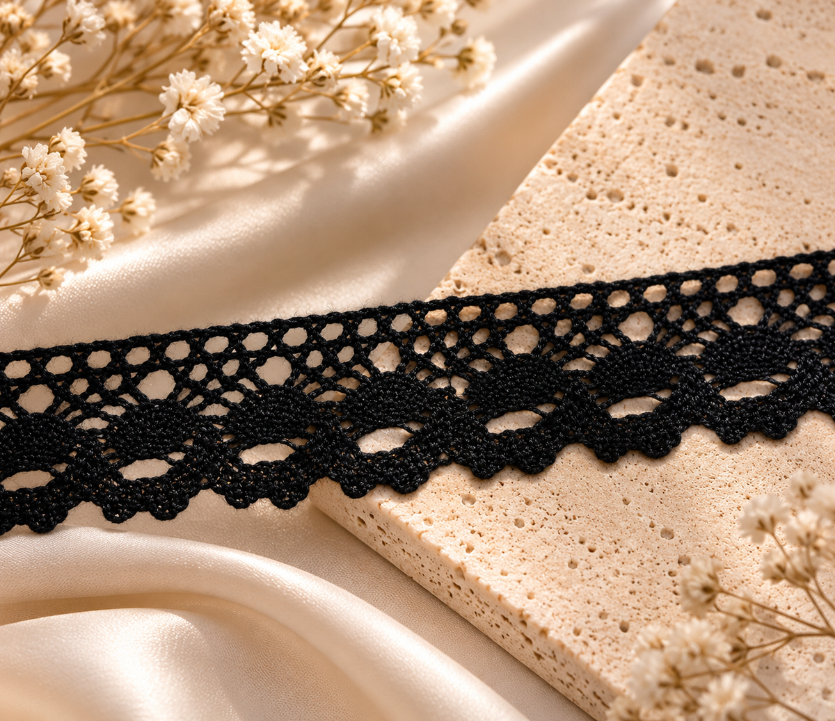 Dantela Din Bumbac 2.4 Cm 15 Yards/Rola (13.72 Metri/Rola) Model 1484