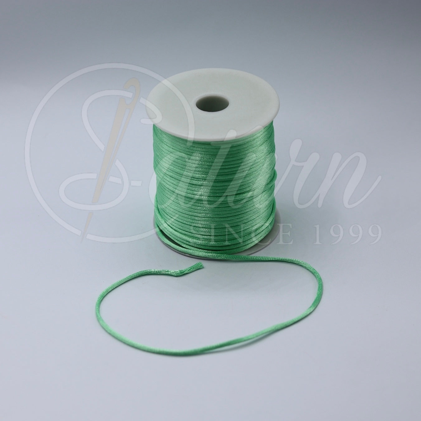 Snur Satinat /saten2mm (100 Yards/91 metriRola)