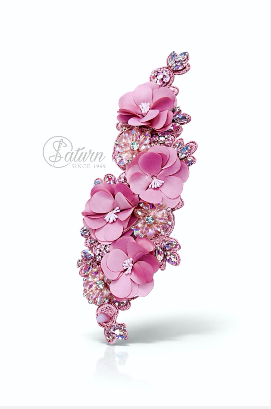 Aplicatie florala 3D cu cristale, 25x9 cm – decor elegant pentru rochii si evenimente roz inchis mercerie saturn 