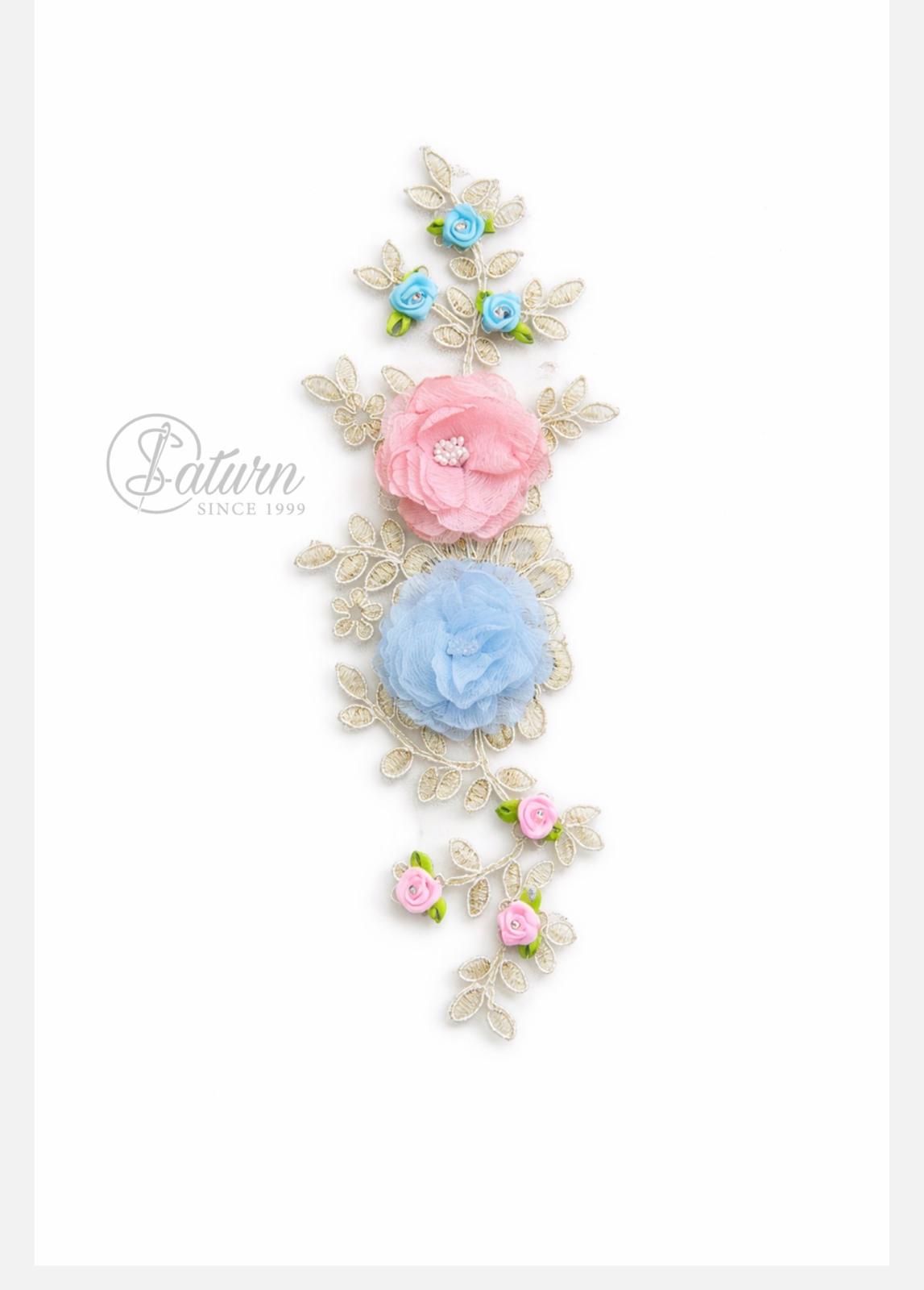 Aplicatie florala 3D pentru rochii – model elegant pastel, 27x8 cm mercerie saturn 