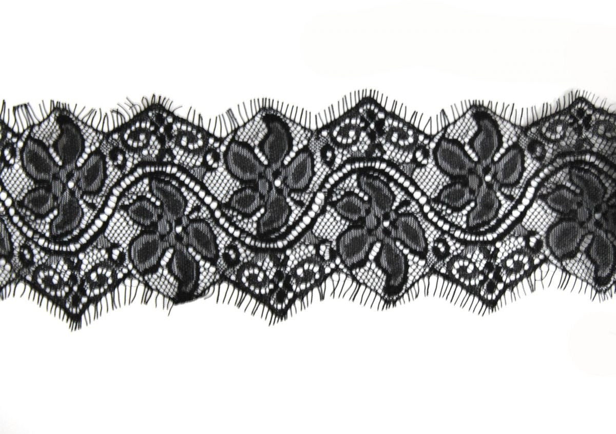 Banda Dantela Chantilly 5 (30 Metri/ Rola)