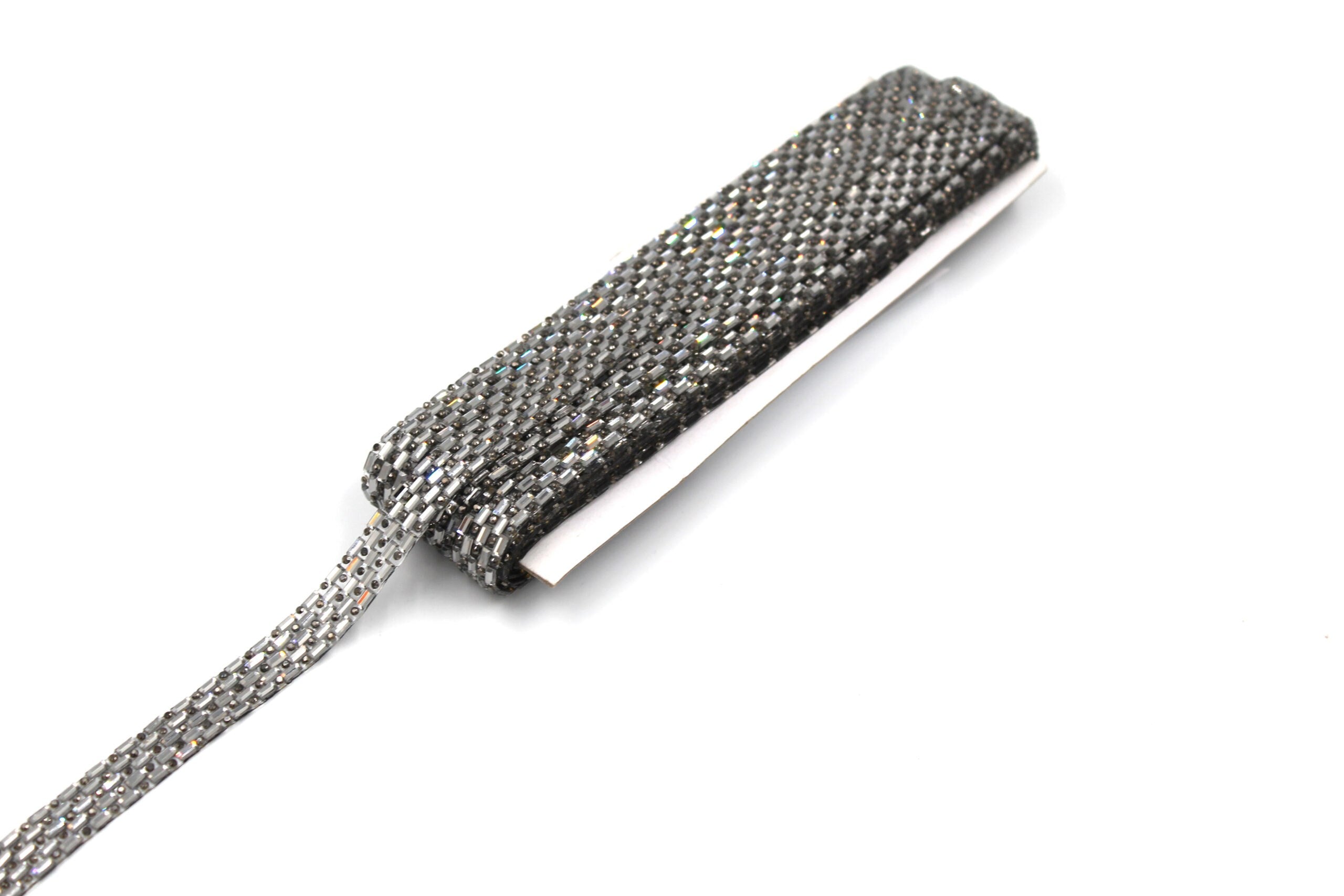 Banda Termoadeziva Cu Strasuri 1,5 Cm