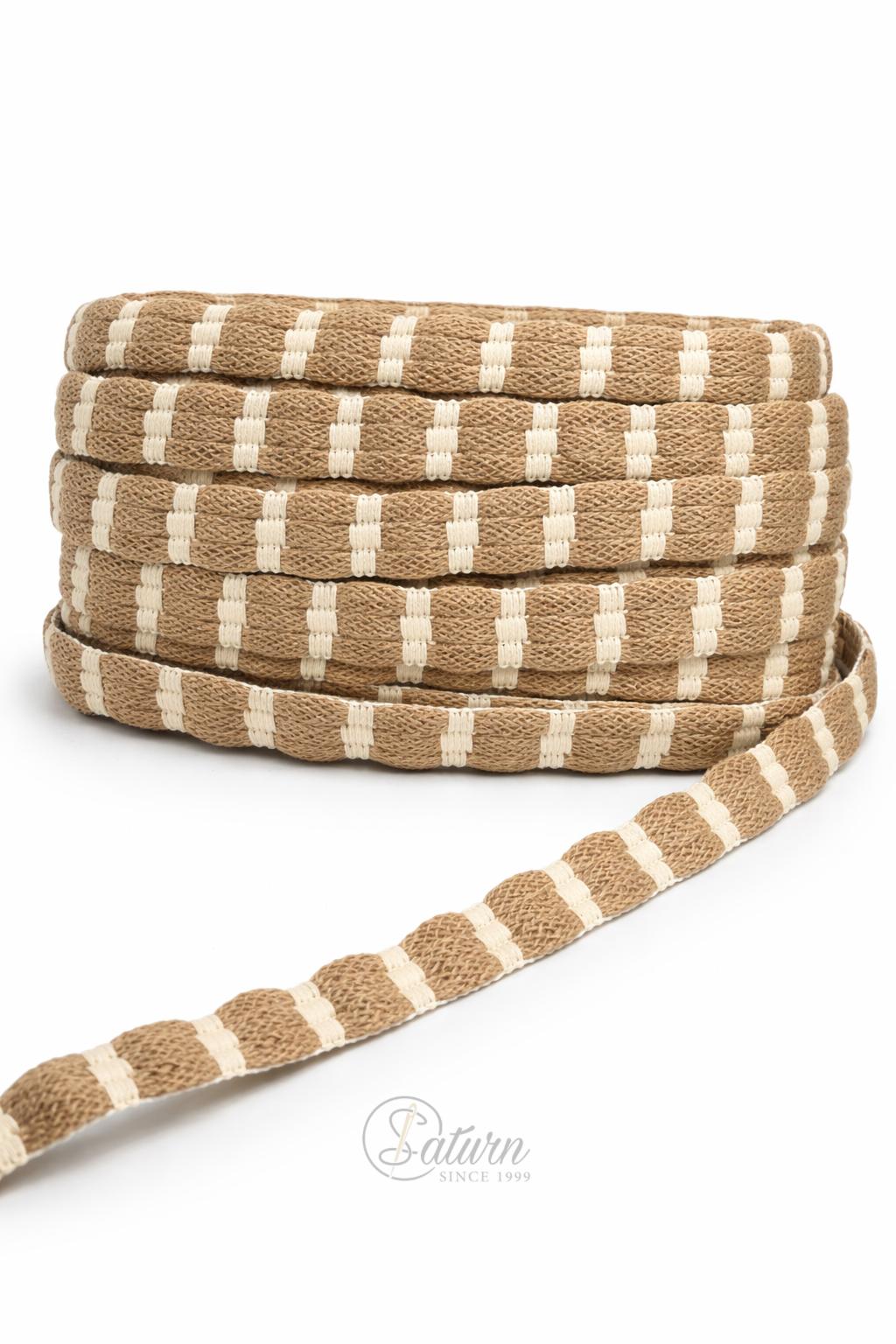 banda decorativa
pasmanterie
accesorii cusut
fir metalizat
ornamente textile
materiale handmade Banda Decorativa 3 cm Tip Iuta Impletita – Galon Rustic/la metru mercerie saturn 