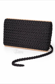Banda decorativa neagra 2,2 cm M2 banda decorativa
pasmanterie
accesorii cusut
fir metalizat
ornamente textile
materiale handmade Mercerie saturn 