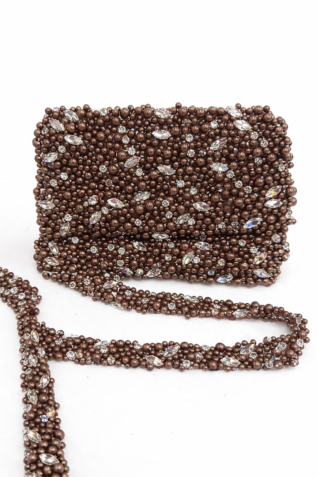 Banda termoadeziva cu perle si strasuri 3 cm – banda decorativa pentru rochii si accesorii