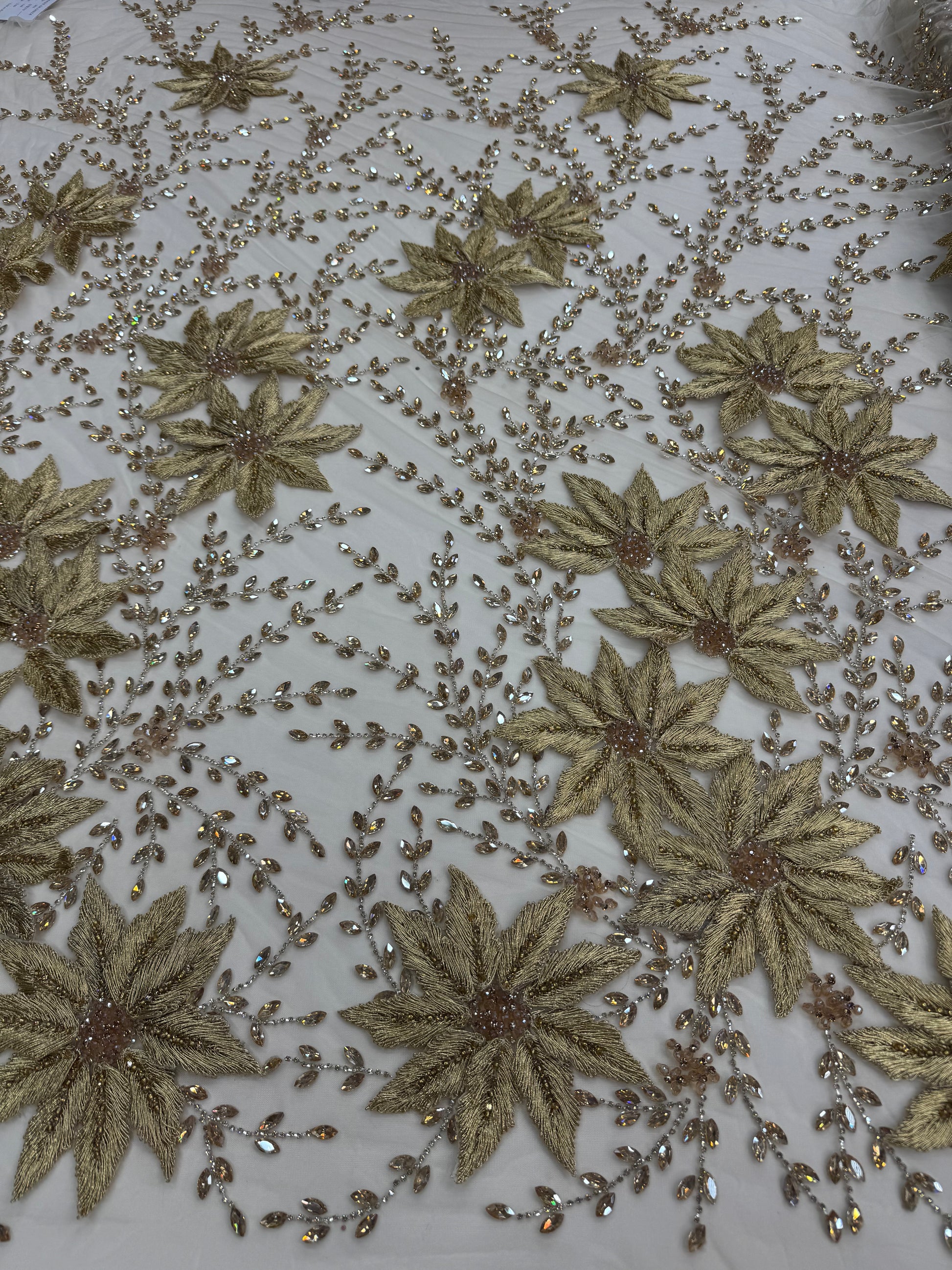 Broderie Luxury 3D pe tul nude Model SJT 3378, 140 cm, cu flori si cristale premium/la metru