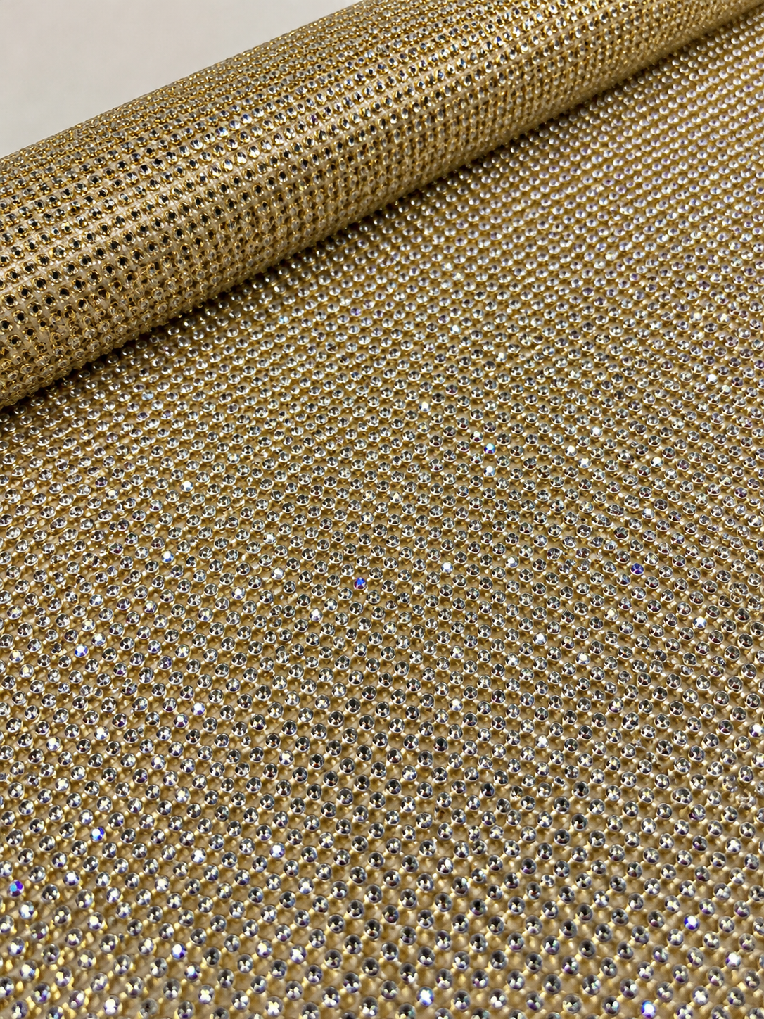 Folie Strasuri Termoadezive Sticla 45 x 120 cm –  Argintiu