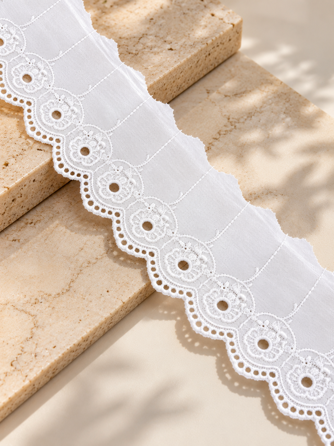 Dantela Brodata 7.5 Cm 10 Yards/Rola (9.14 Metri\Rola) Model 6313