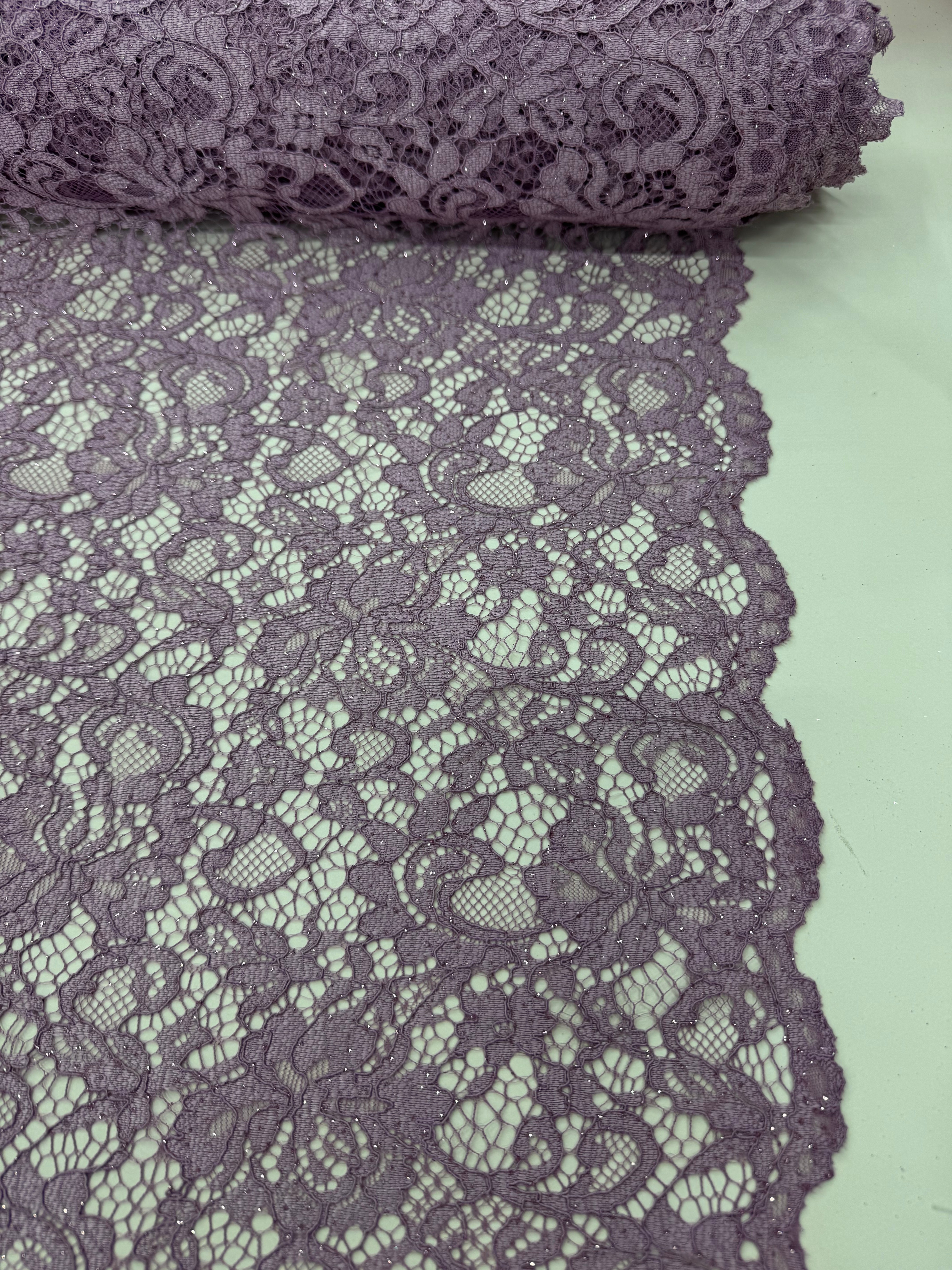 Dantela Florala cu Sclipici Lila – Material Premium pentru Rochii de Ocazie/la metru