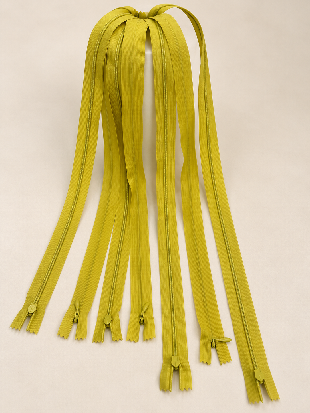 Set 50 fermoare ascunse 60cm,plastic rezistent,tip 3