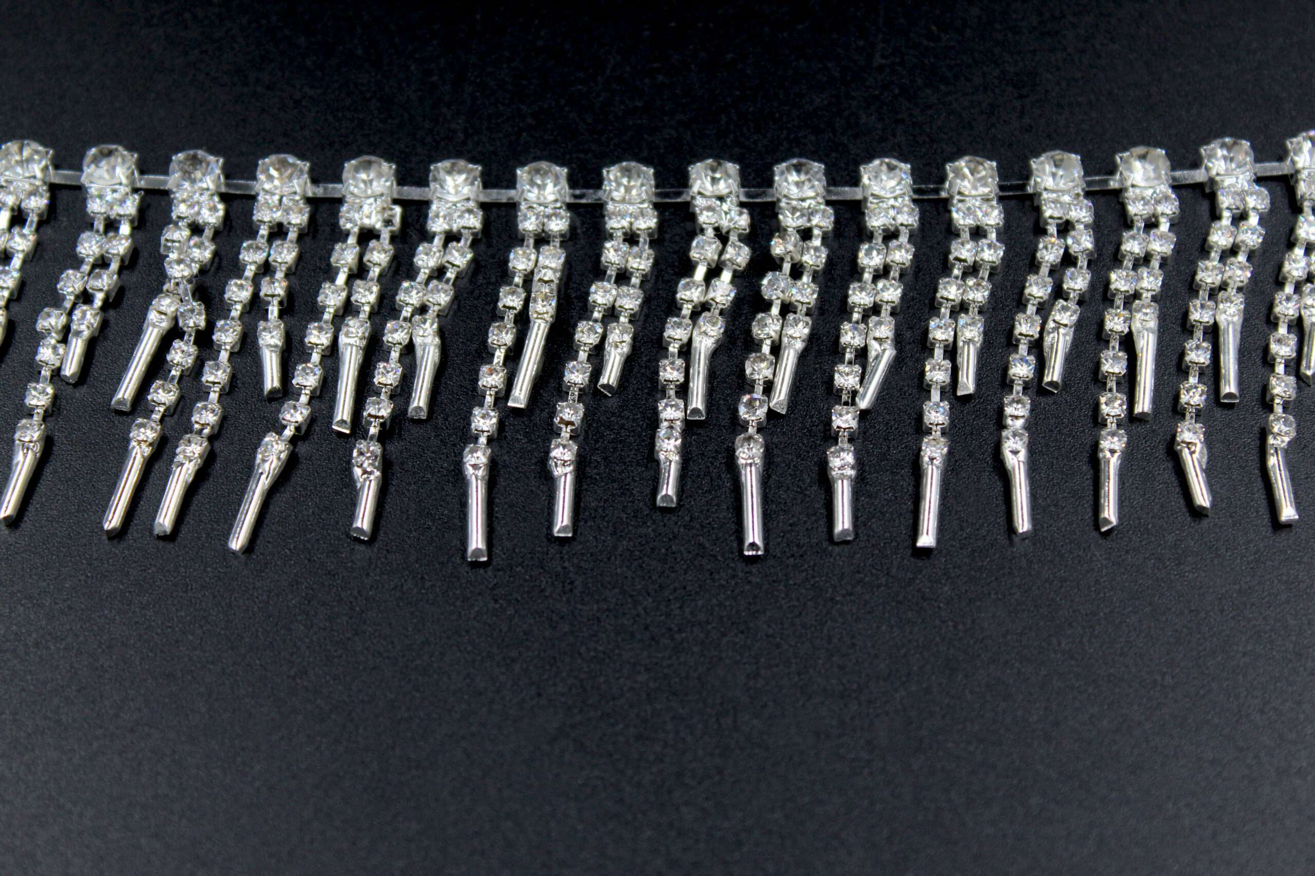 Franjuri strasuri cu Lanțuri Scurte/la metru