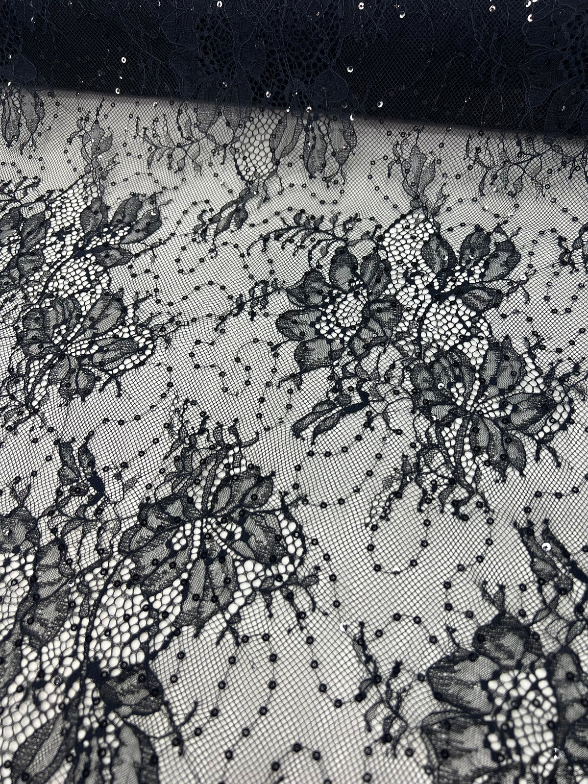Dantela Florala cu Paiete , 150 cm\la metru Model 6355-0329
