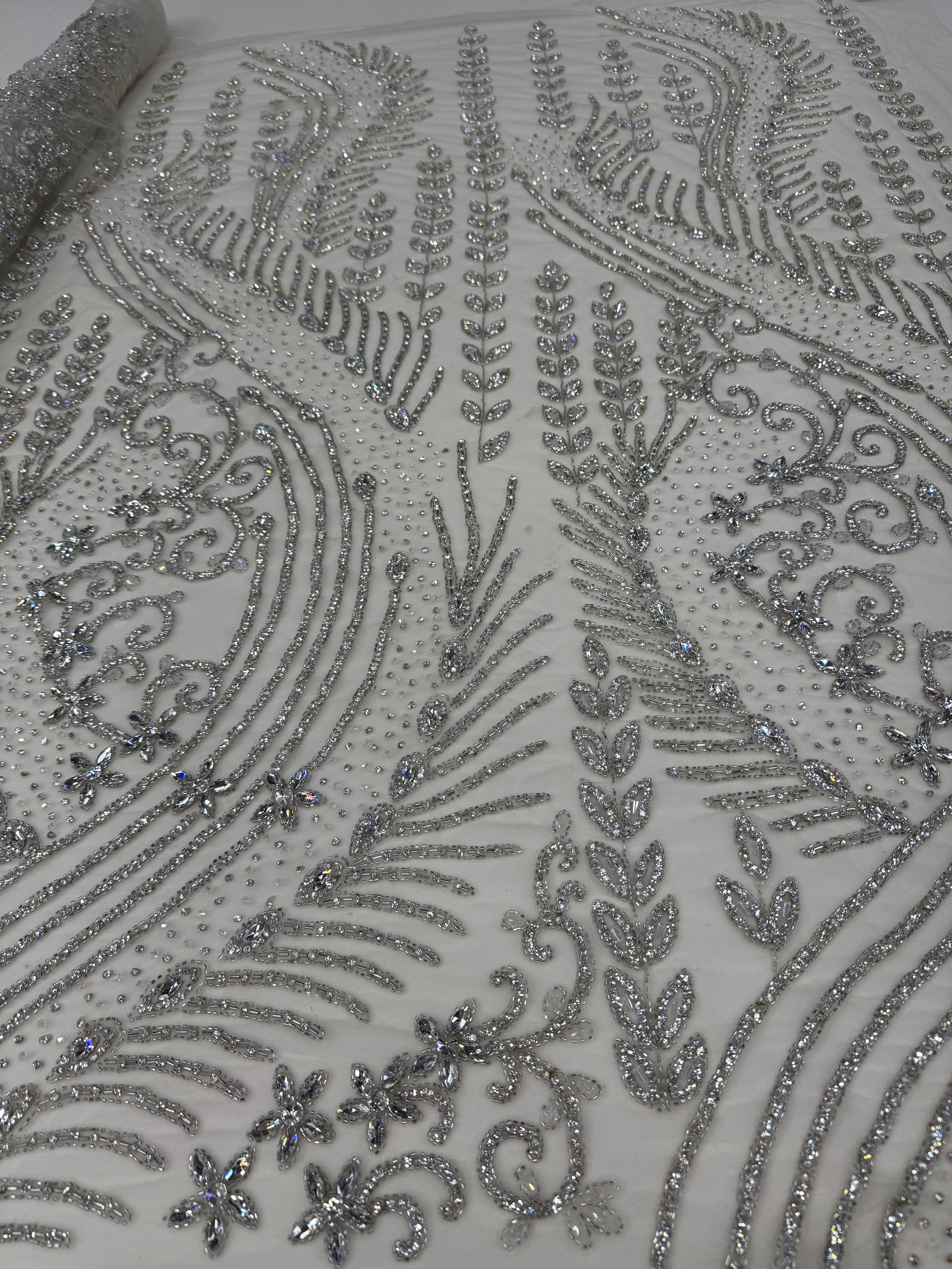 Broderie cu Cristale,pietre si margele  pe Tul 140/cm latimea/la metru AI350