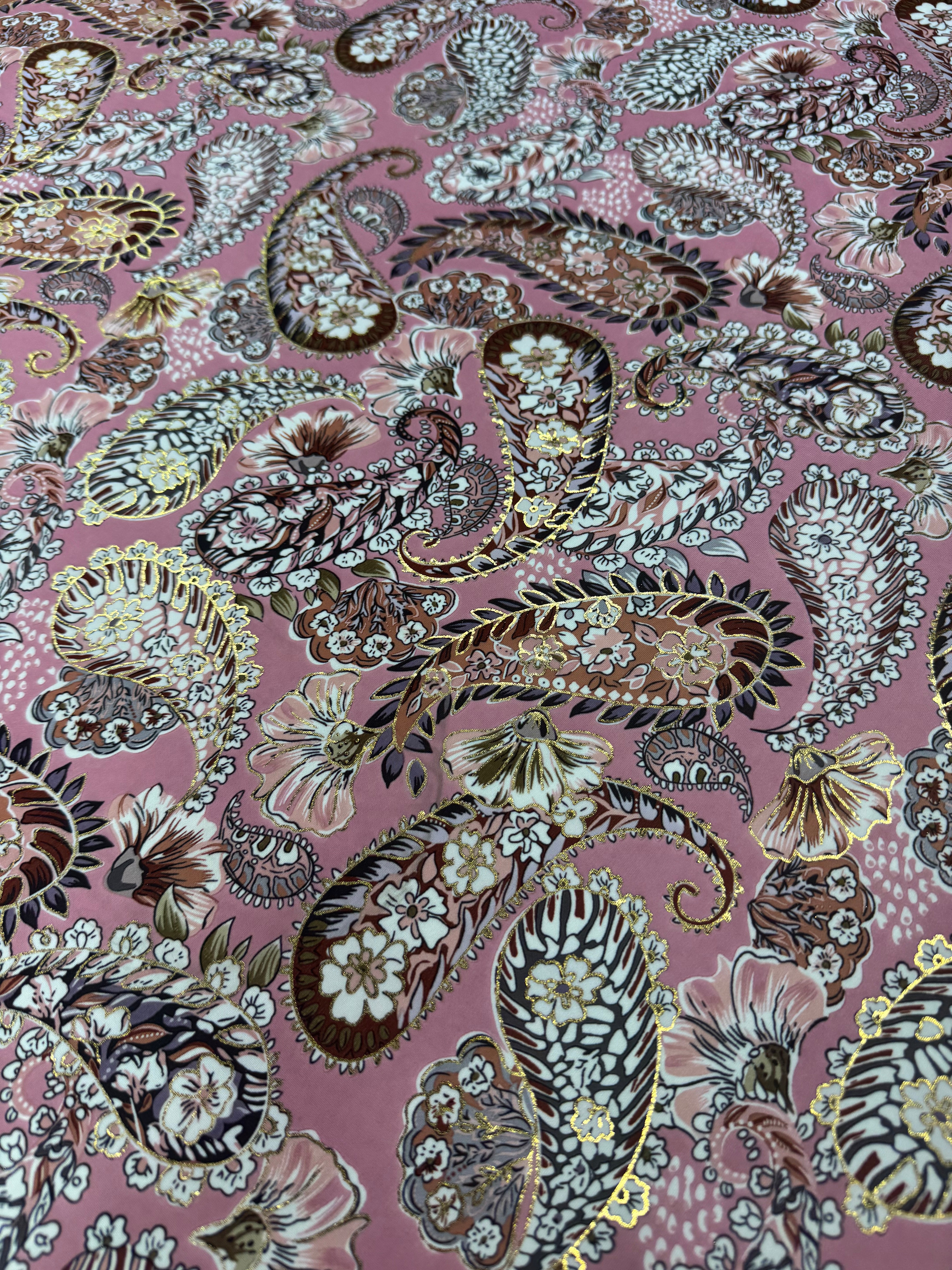 Lycra Elastica Imprimata Paisley /M3– Material Textil 140 cm Latime, Vanzare la Metru