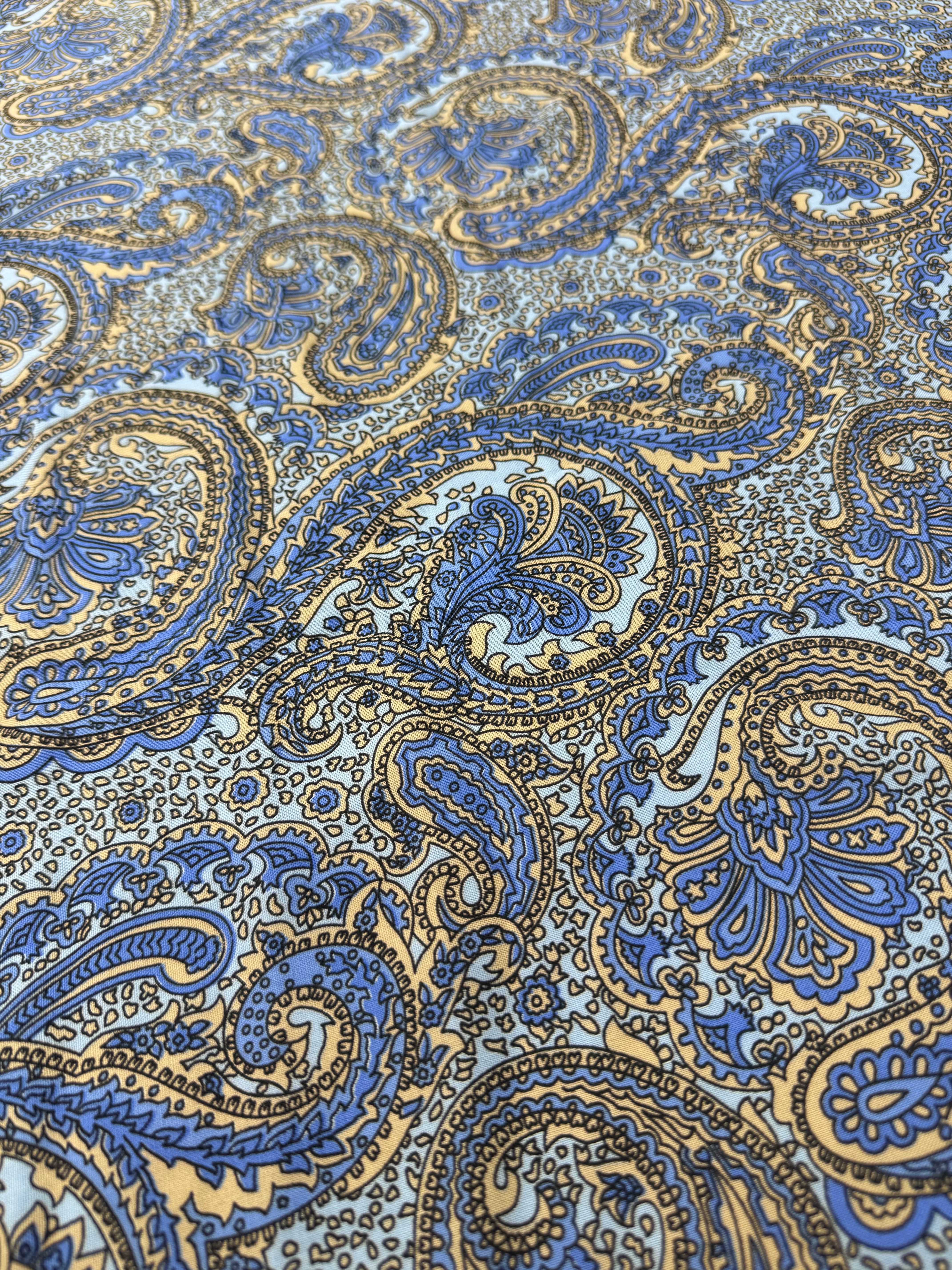 Material Vascoza Premium cu Imprimeu Paisley Albastru