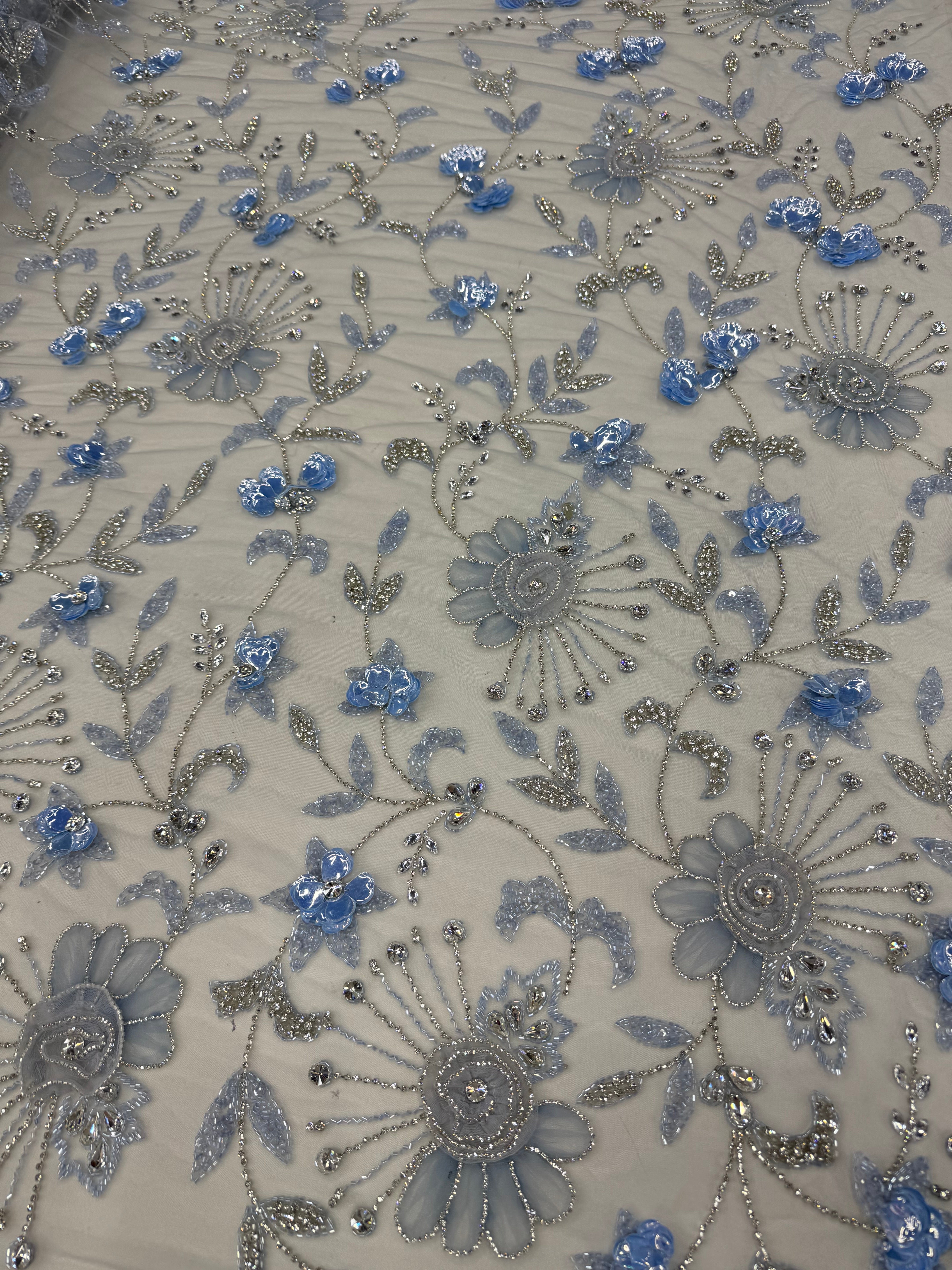 Broderie pe tul bleu Model K2205, latime 140 cm, cu flori 3D, cristale si margele premium
