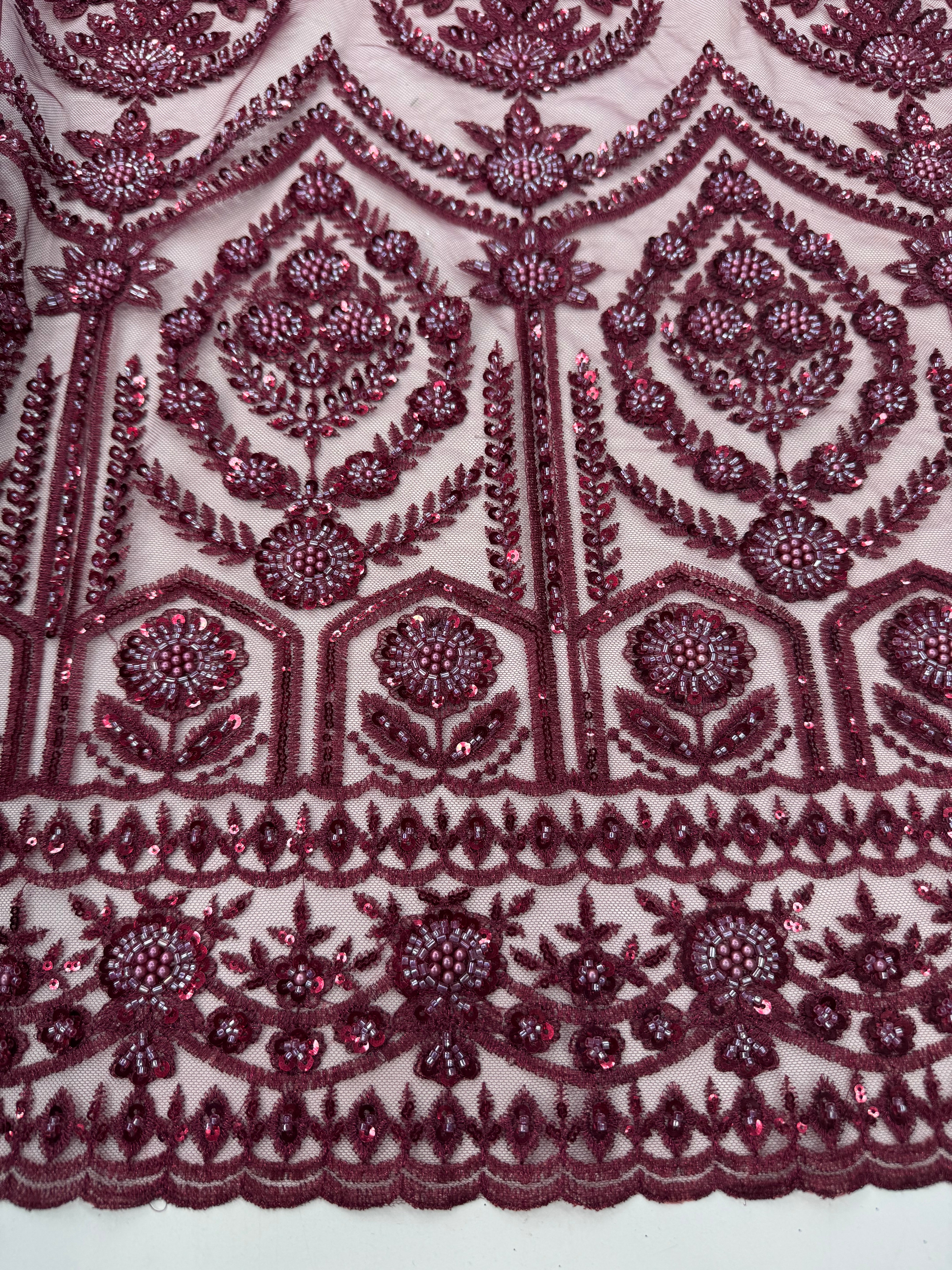 Broderie cu paiete pe tul 140 cm latime - material premium pentru rochii de seara si ocazie