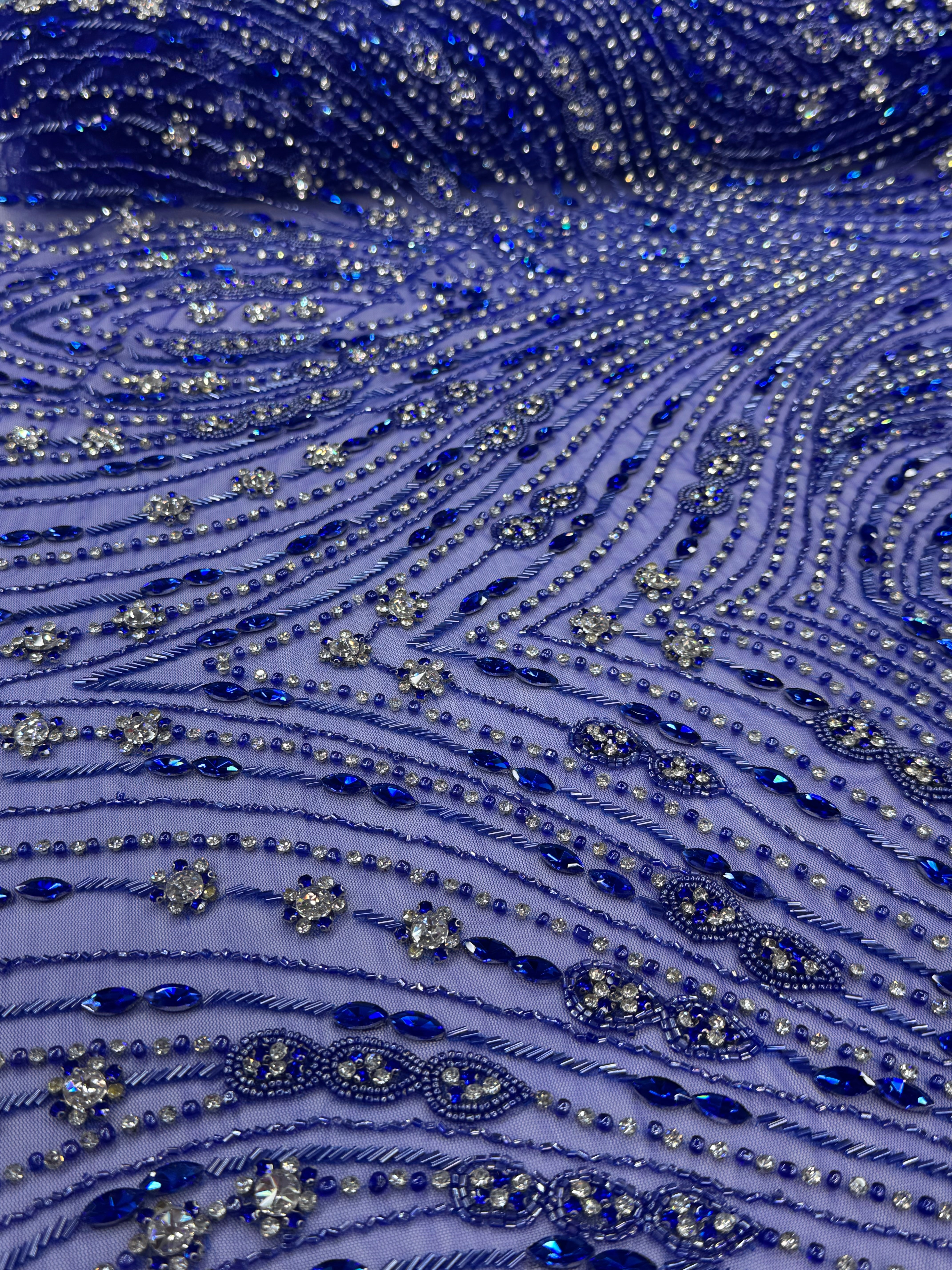 Broderie cu margele si paiete pe tul – Royal Blue, Model SJT1372 ,140 cm/la metru