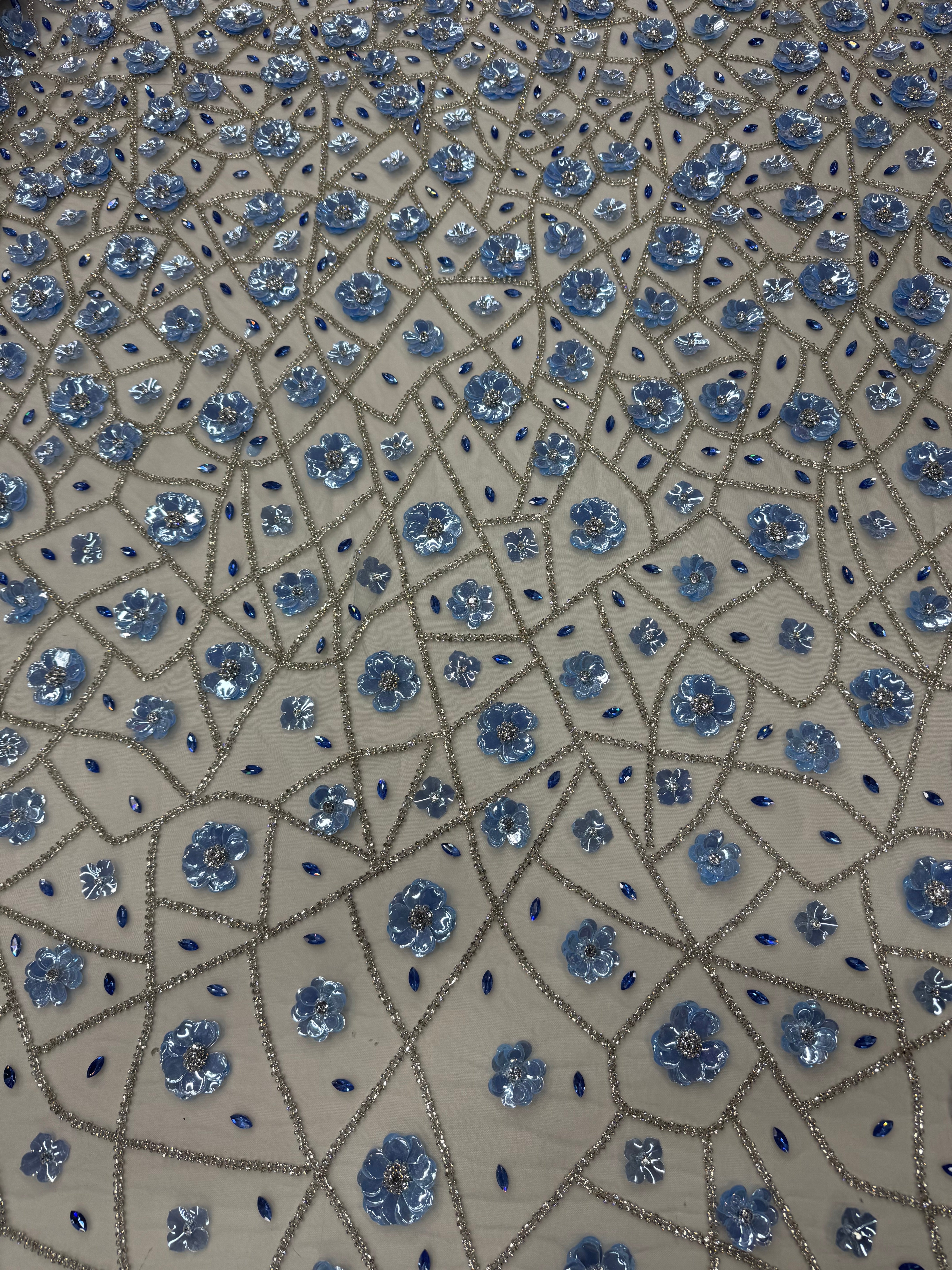 Broderie Luxury cu Flori 3D și Cristale – DB1510, Lt Blue, 140 cm
