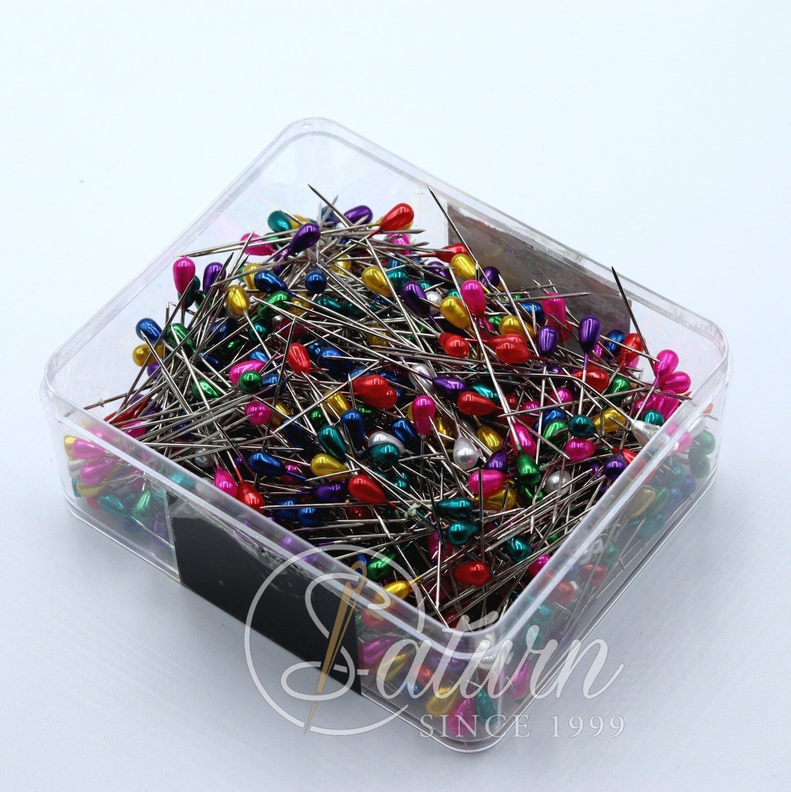 Bolduri colorate 5,5 cm cu cap perla– cutie 200 g