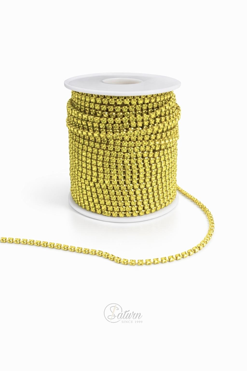 Lant cu strasuri SS12 la metru – strasuri decorative pentru haine si accesorii mercerie saturn  