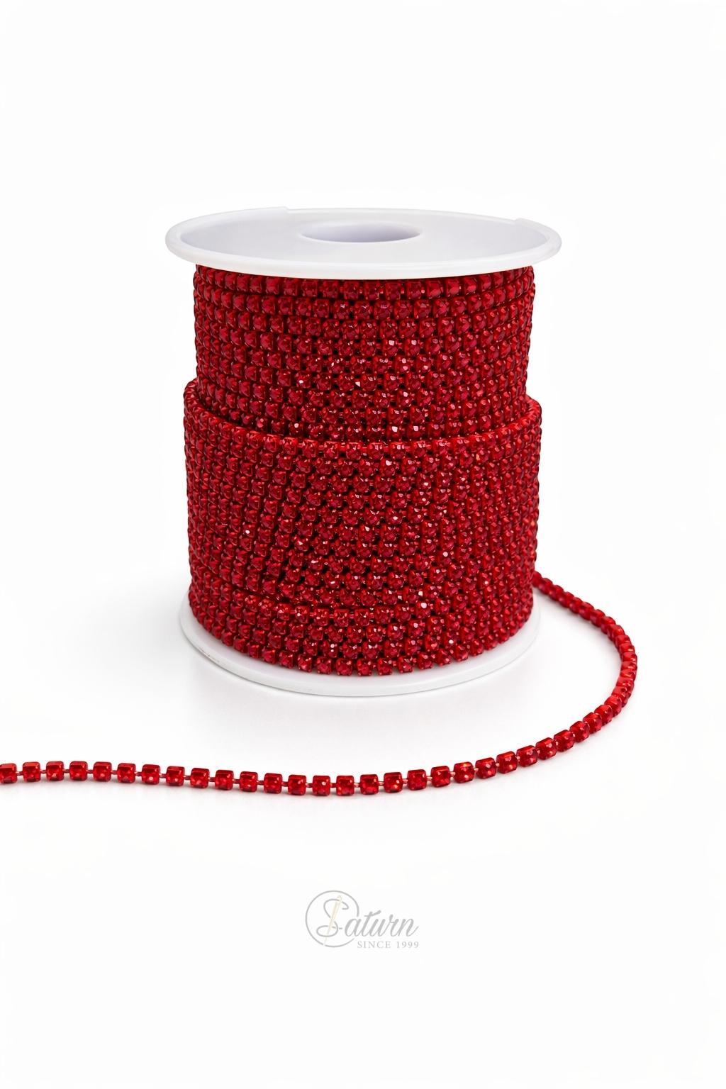 Lant cu strasuri SS12 la metru – strasuri decorative pentru haine si accesorii mercerie saturn 