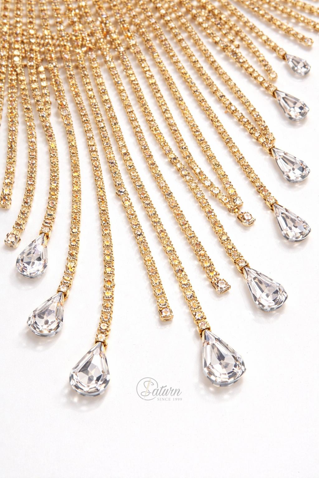 Lant decorativ cu cristale la metru pentru rochii, costume si accesorii fashion