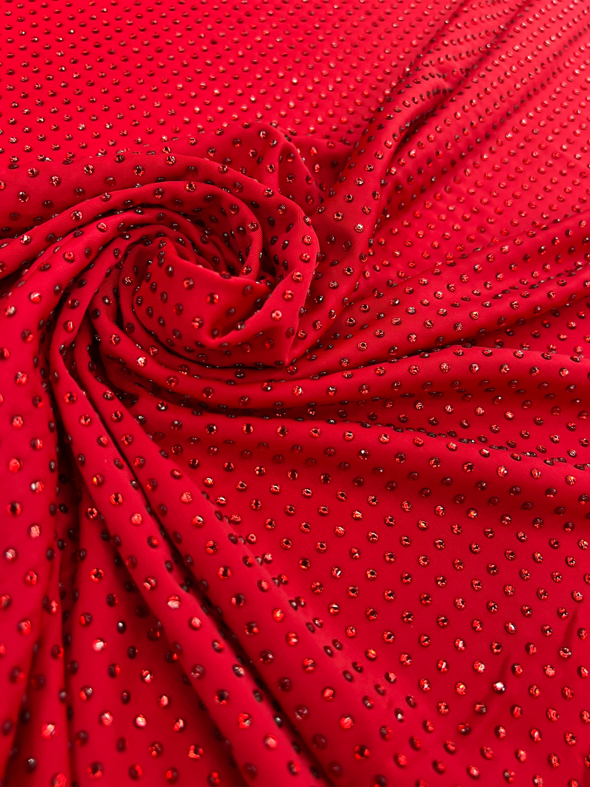 Lycra Cu Strasuri Latime 150 Cm\La Metru