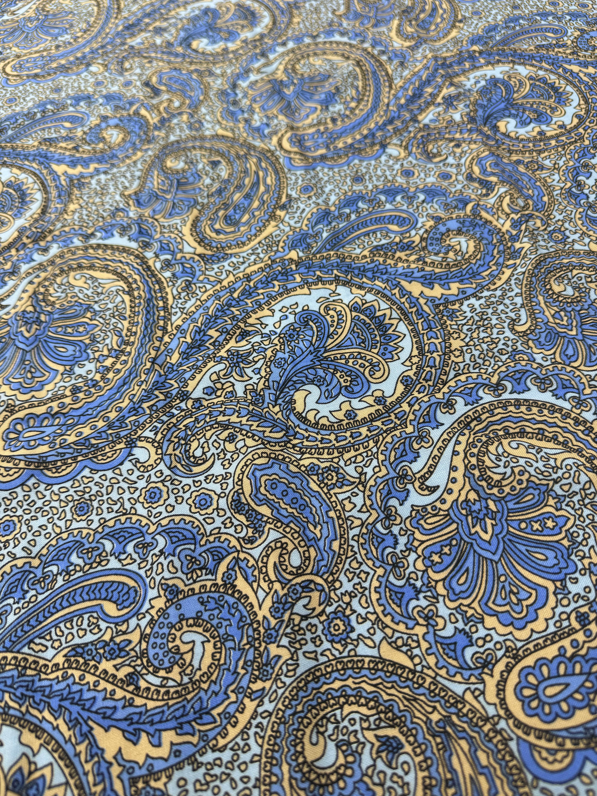 Material Vascoza Premium cu Imprimeu Paisley Albastru