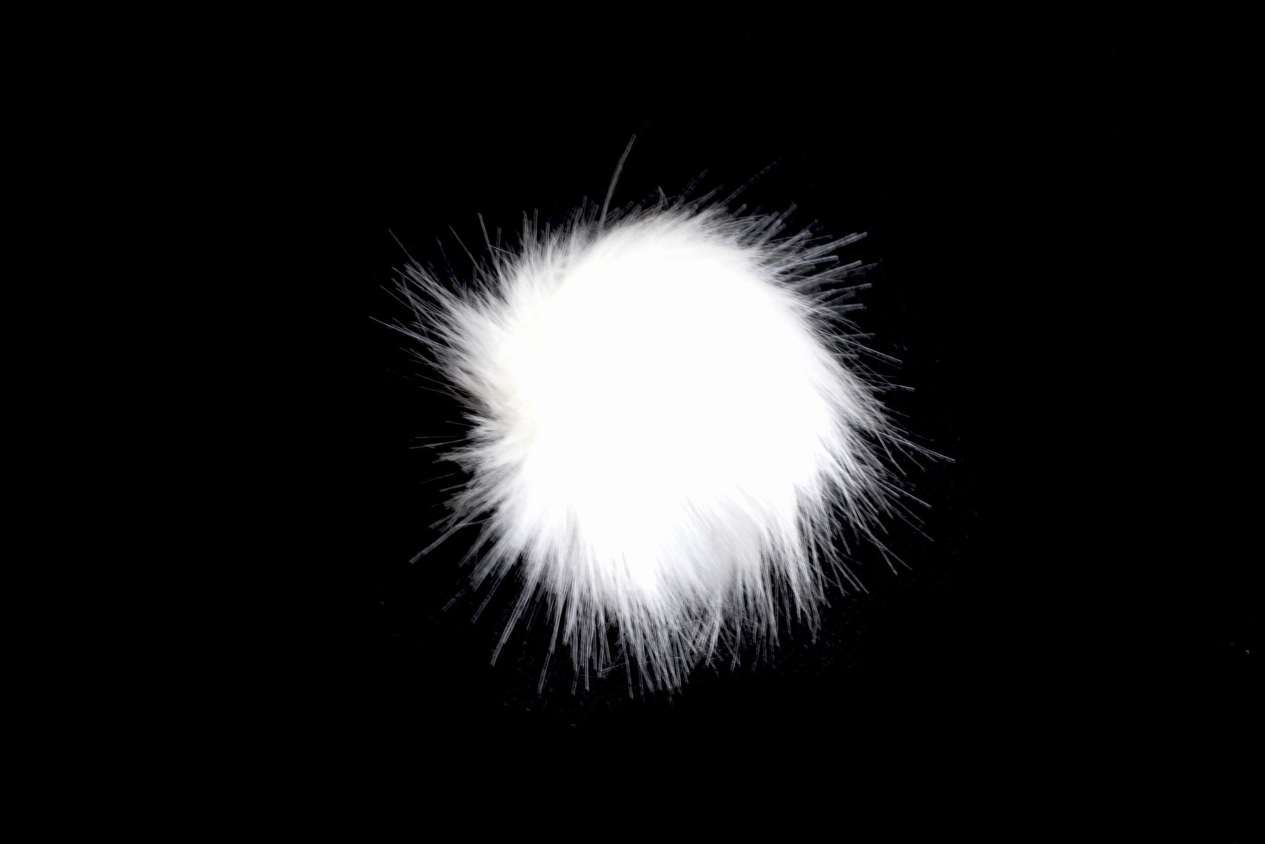 Pompon ciucuri din blana sintetica 12 cm