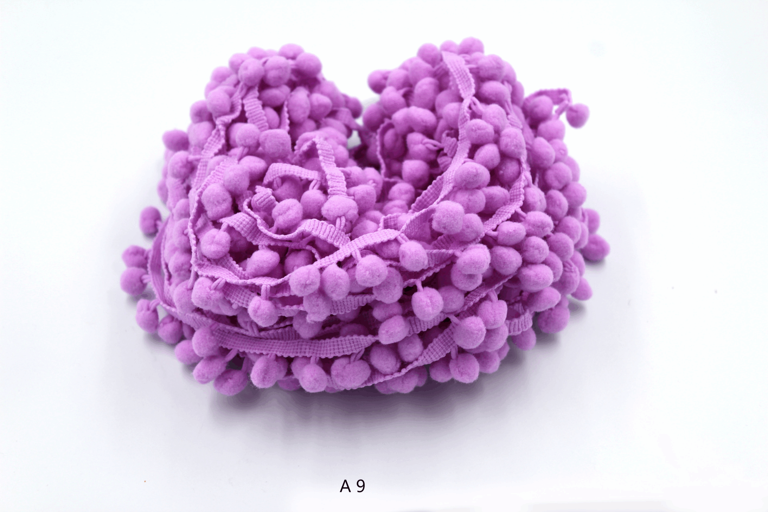 Ciucuri Decorativi Pom Pom Colorați – Bandă din Bumbac 20 m | Mercerie