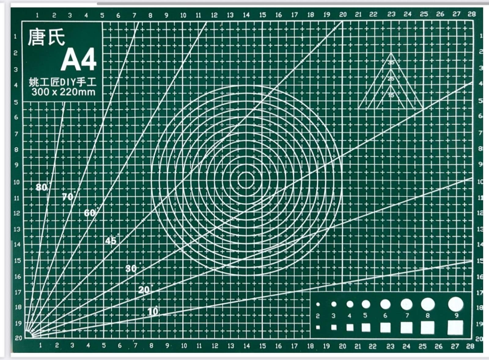 Plansa de croitorie A4 – grilaj milimetric pentru tipare precise 300x220mm mercerie saturn plansa