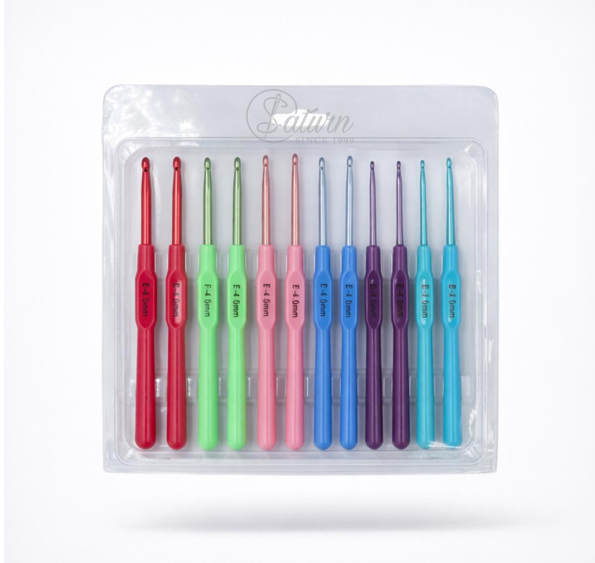 crosete Set Crosete cu Maner din Plastic – 12 Bucati, Marimi 25–50 mm mercerie saturn 