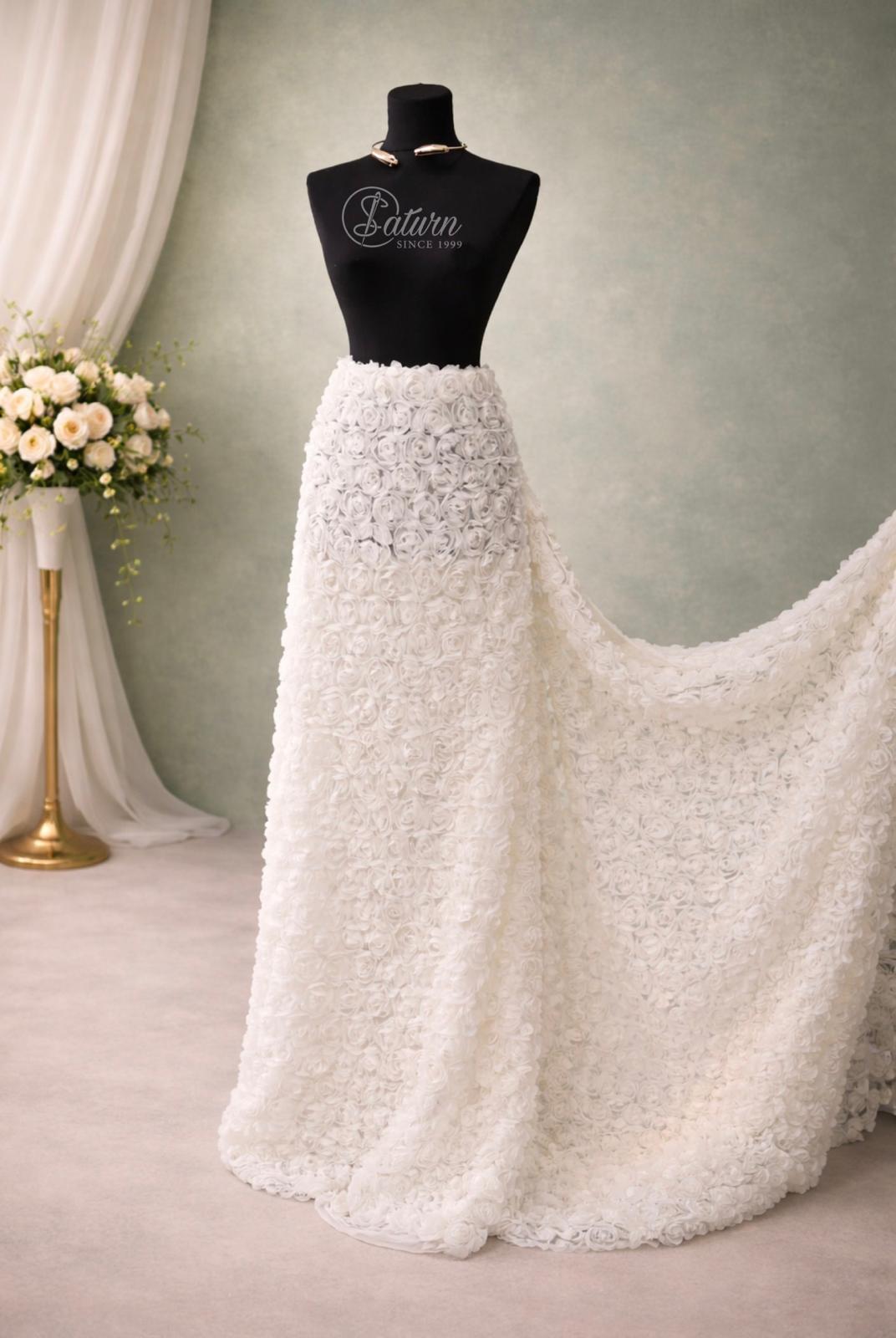 Tulle Decorativ cu Trandafiri 3D – 1.5Latime ivoar mercerie saturn 