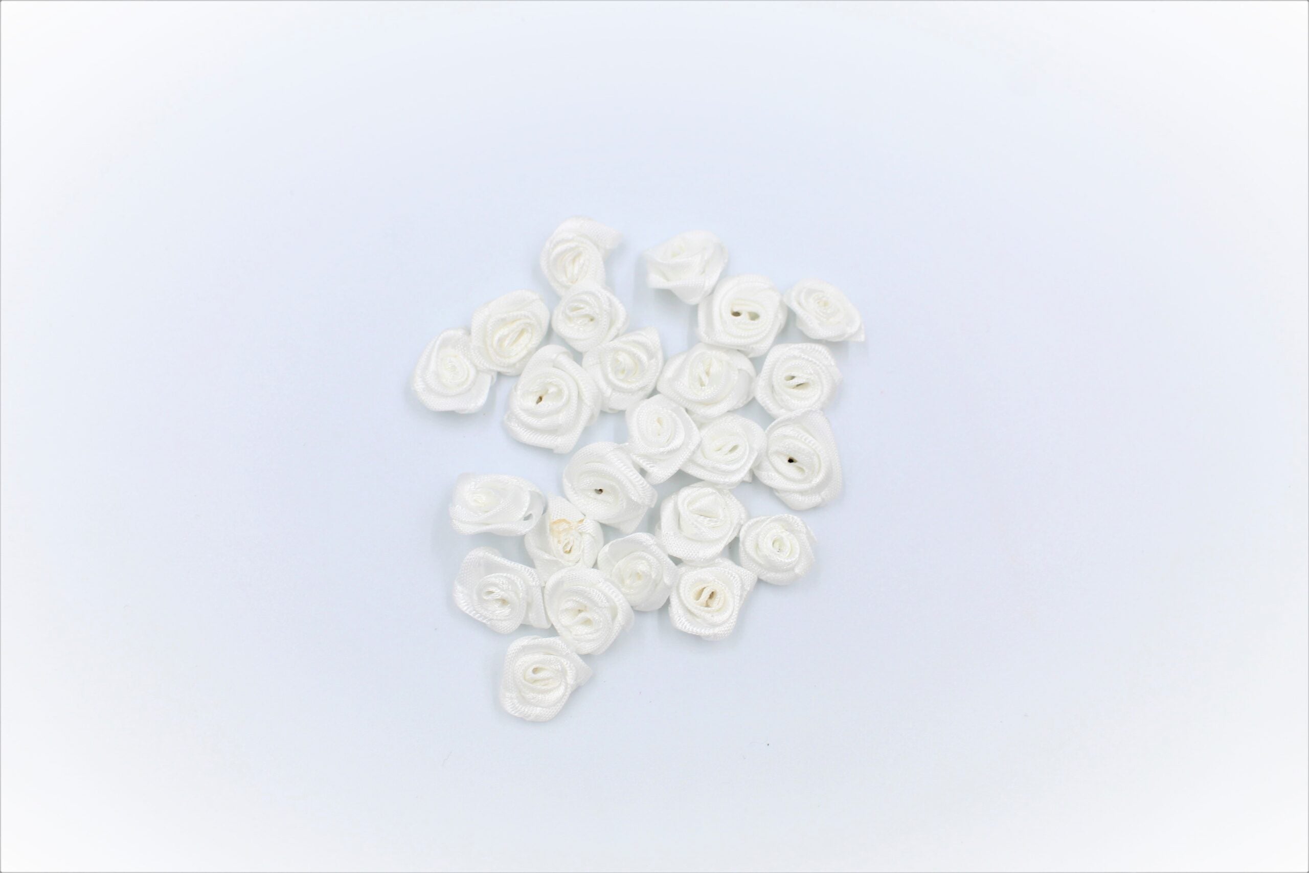 Flori Decorative Din Satin (100 Buc/Pachet)