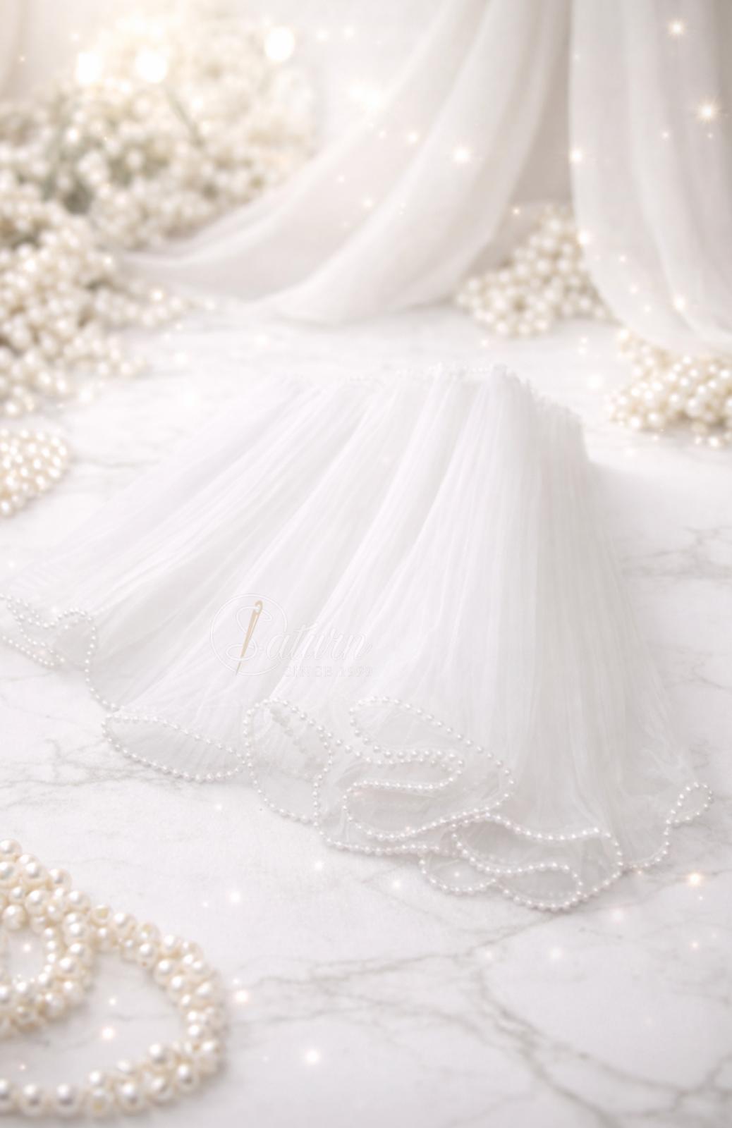 Volanase din tul(tulle) plisat cu perle 26cm /  3 metri pachetul , Accesorii textile elegante