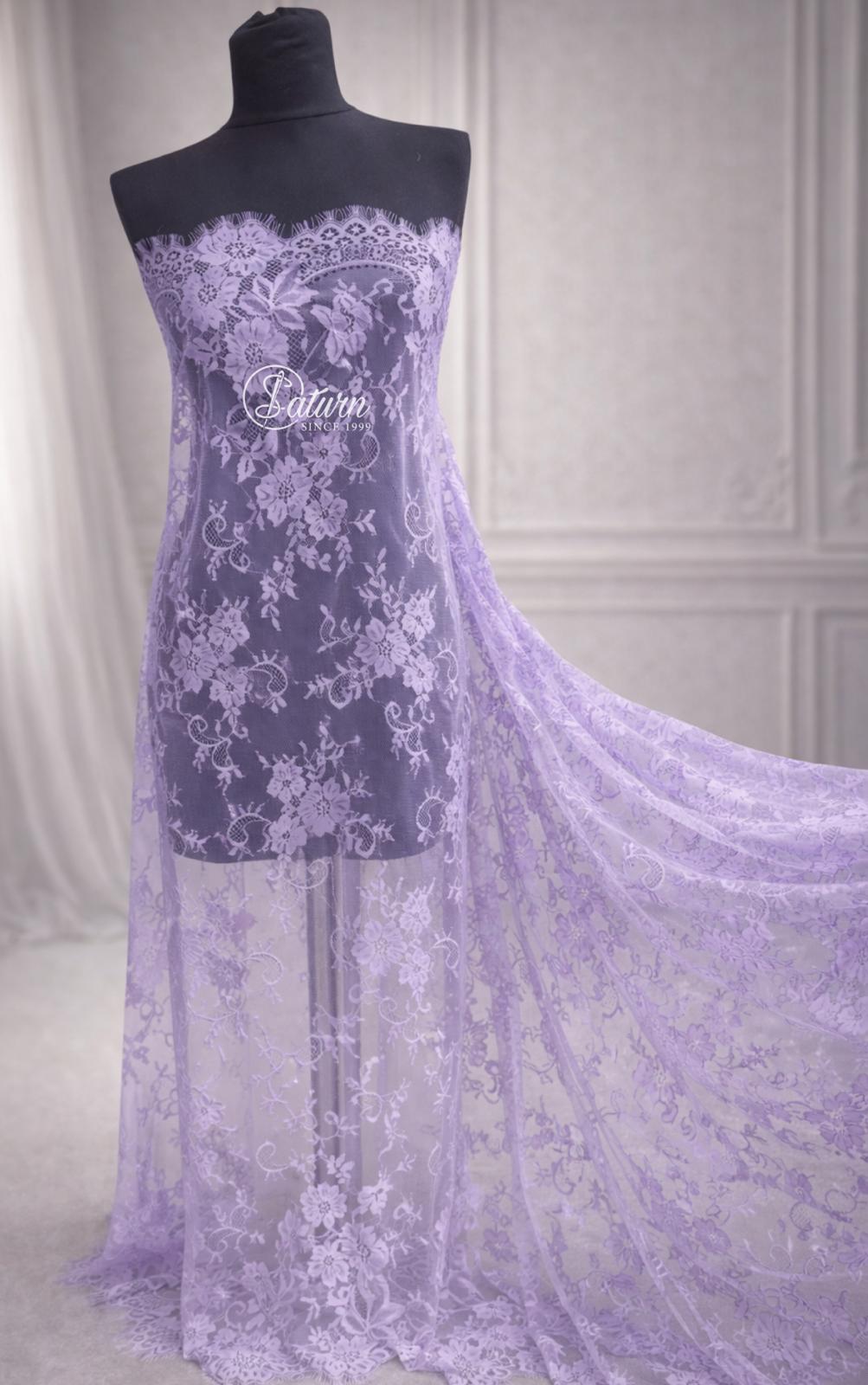 Dantela Chantilly -Model (#0329)Latime 150 cm, 3 m