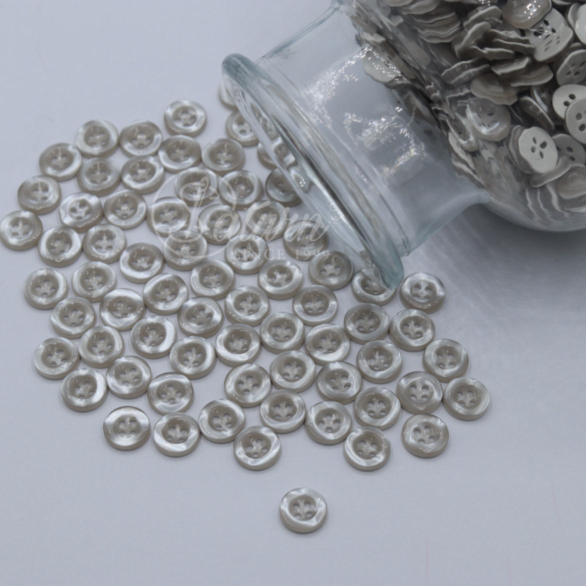 Nasturi din plastic,colorati 4 gauri/18L 1000Buc /Punga