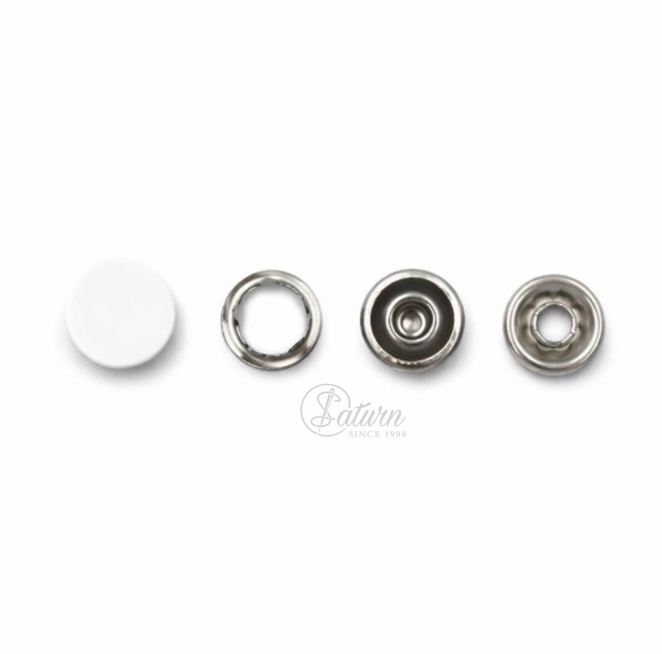 Capse Metalice Tip Bebe/Snap Pline cu capac alb/4 piese 9.5 mm Diametru Interior–1440 Perechi/Pungă–Inoxidabile (Nu Ruginesc)