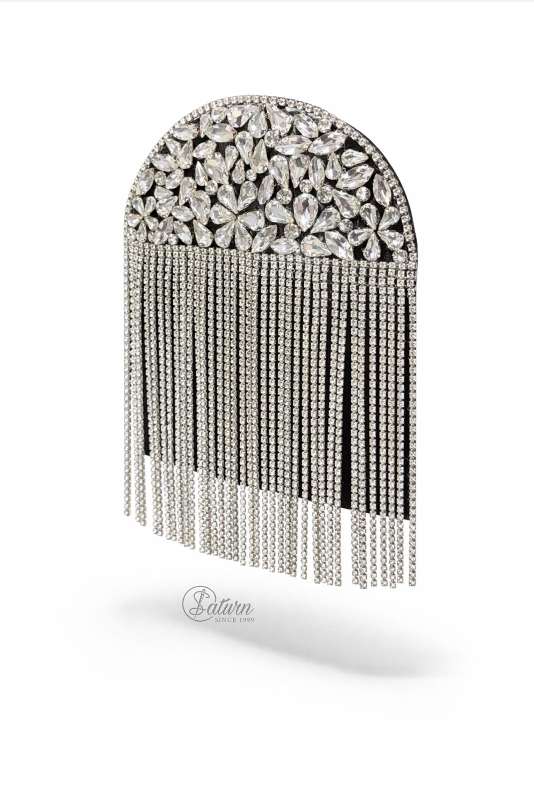 Accesoriu de lipit argintiu cu strasuri si franjuri, model DJ 915, aplicatie decorativa pentru haine si costume
