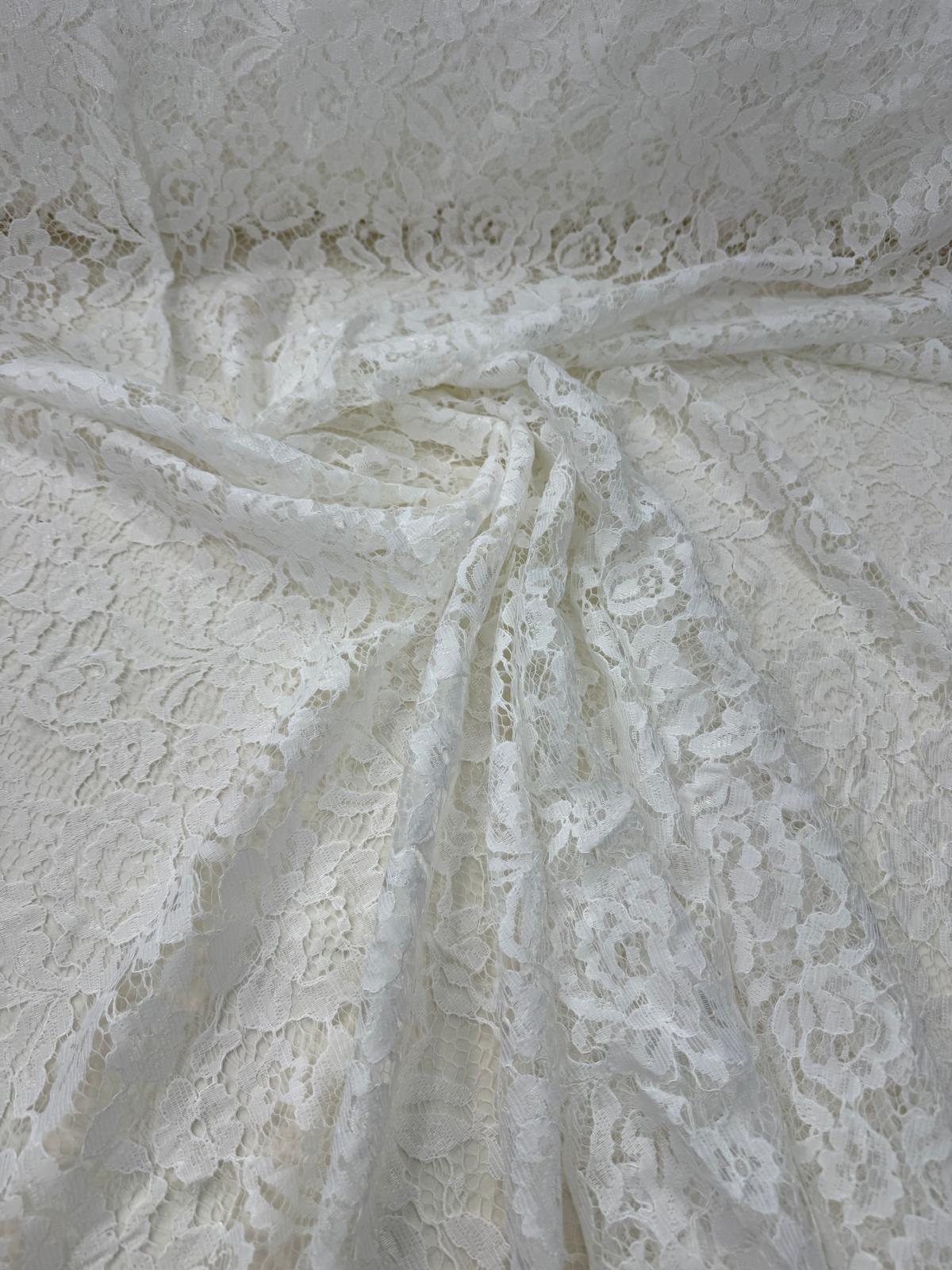 Dantela Florala pentru Rochii Elegante din Bumbac si  poliester si Rochii de Mireasa 140cm/la metru