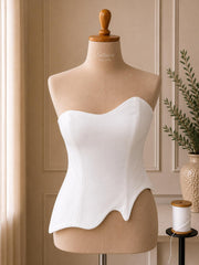 Corset dama alb cu decolteu sweetheart si croiala asimetrica M38