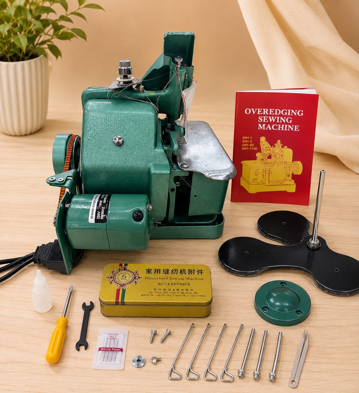 Masina de surfilat Overlock model #1012, semi-industriala, cu 3 fire