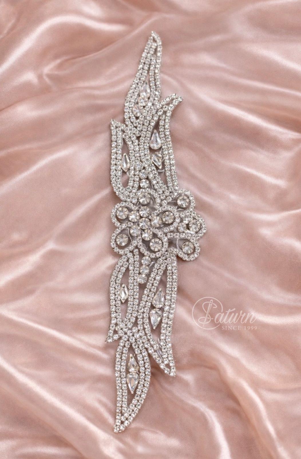 Strasuri de Lipit la Cald DJ915-19 – Aplicatie Decorativa Termoadeziva pentru Textile