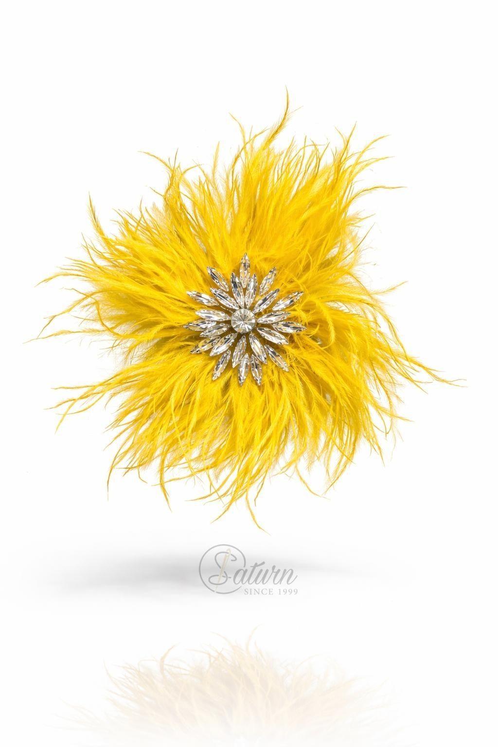 Brosa  Decorativa Din Pene De Strut  15cm – Accesorii Elegante Pentru Tinute Speciale